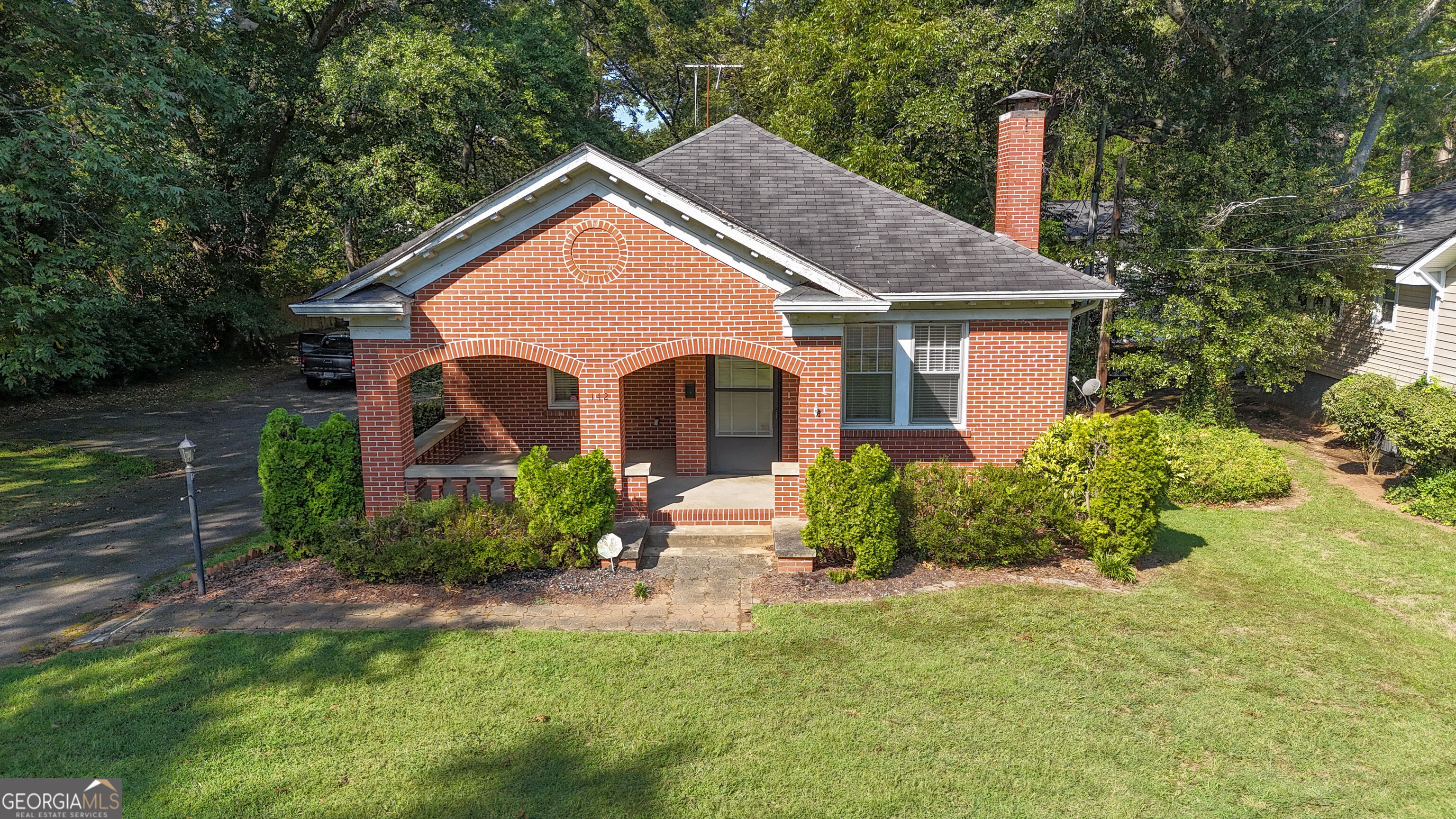142 Jackson Street Property Photo 1