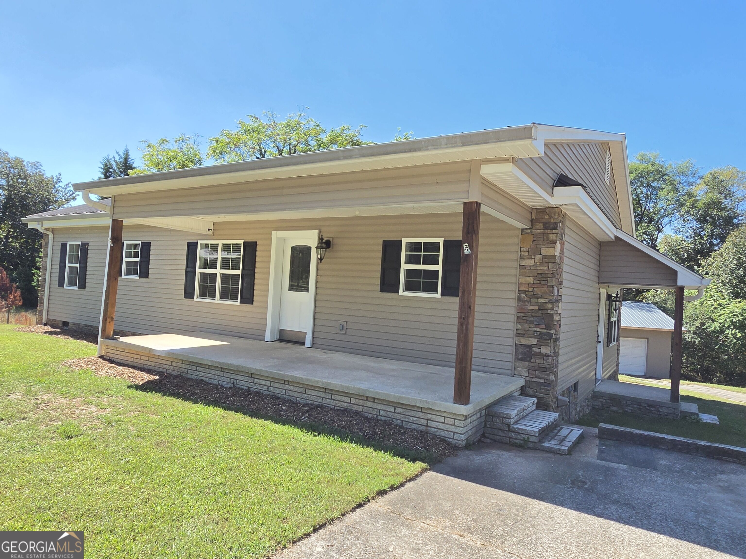 570 Baldwin Falls Road Property Photo 1
