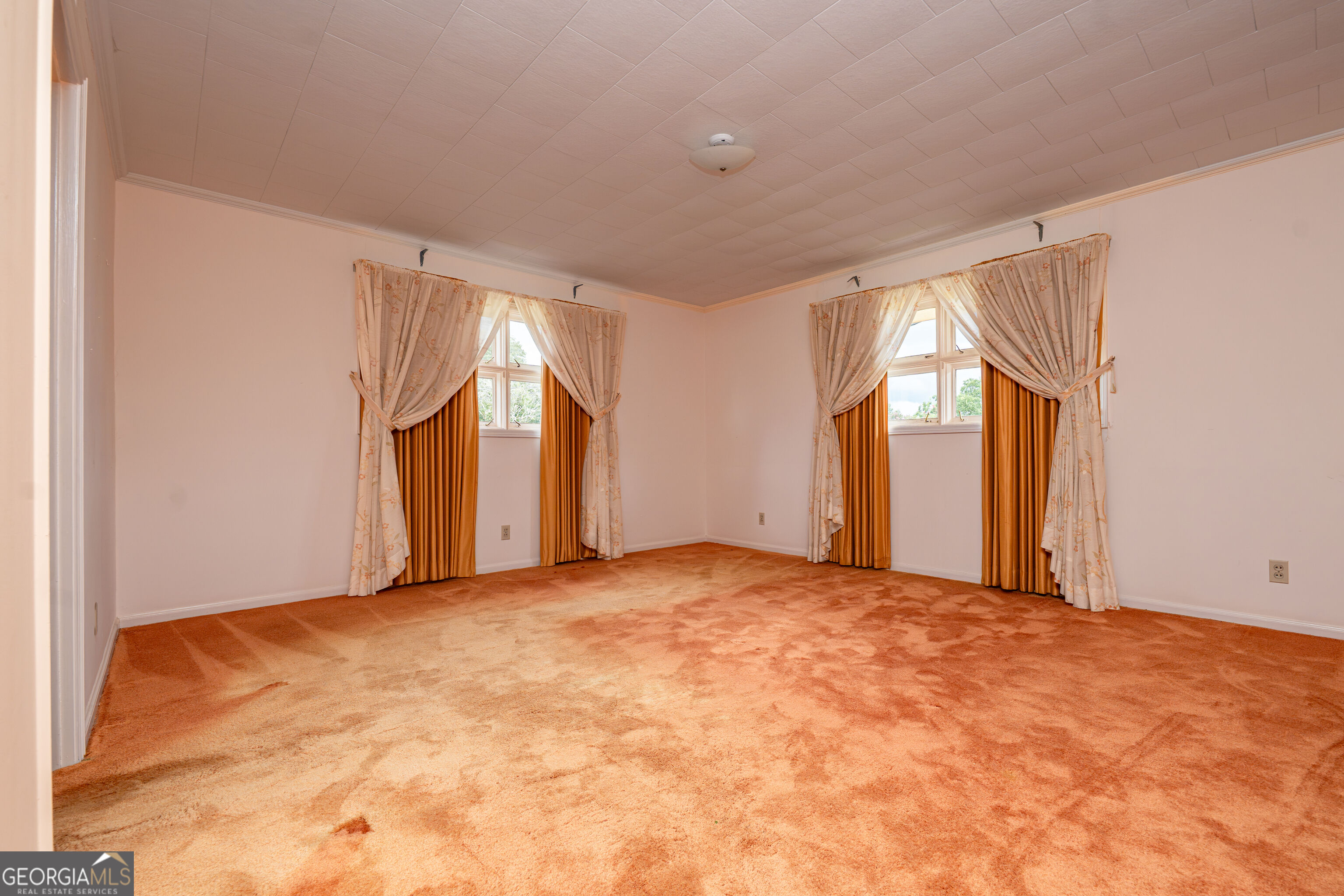 410 S Newcombe Avenue Property Photo 26