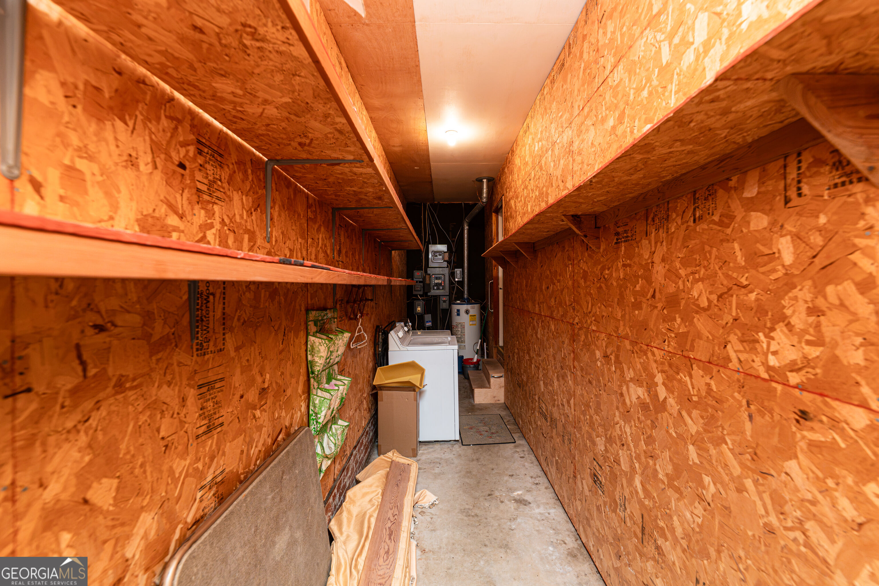 410 S Newcombe Avenue Property Photo 52