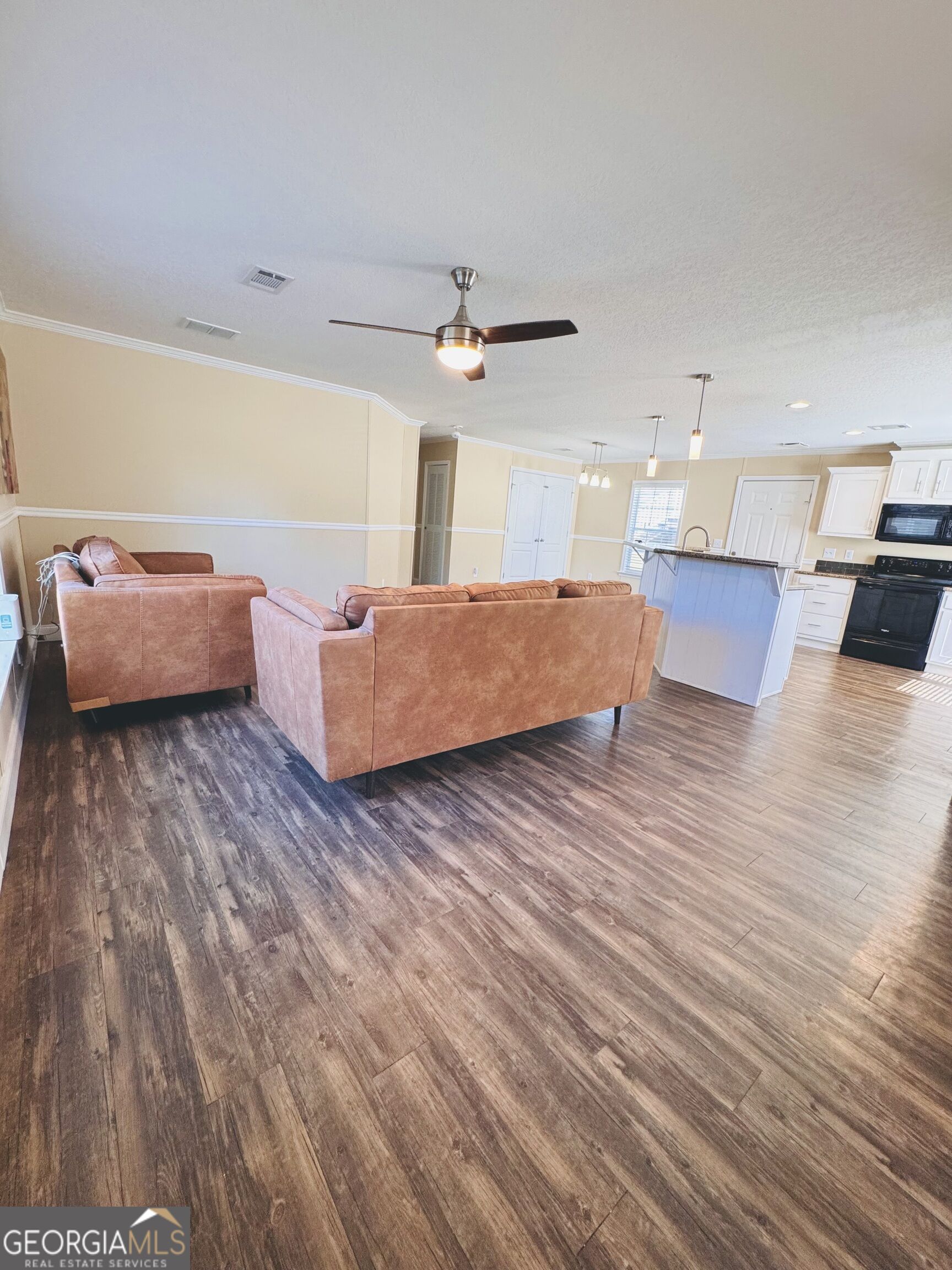 130 Bob White Ln Property Photo 6