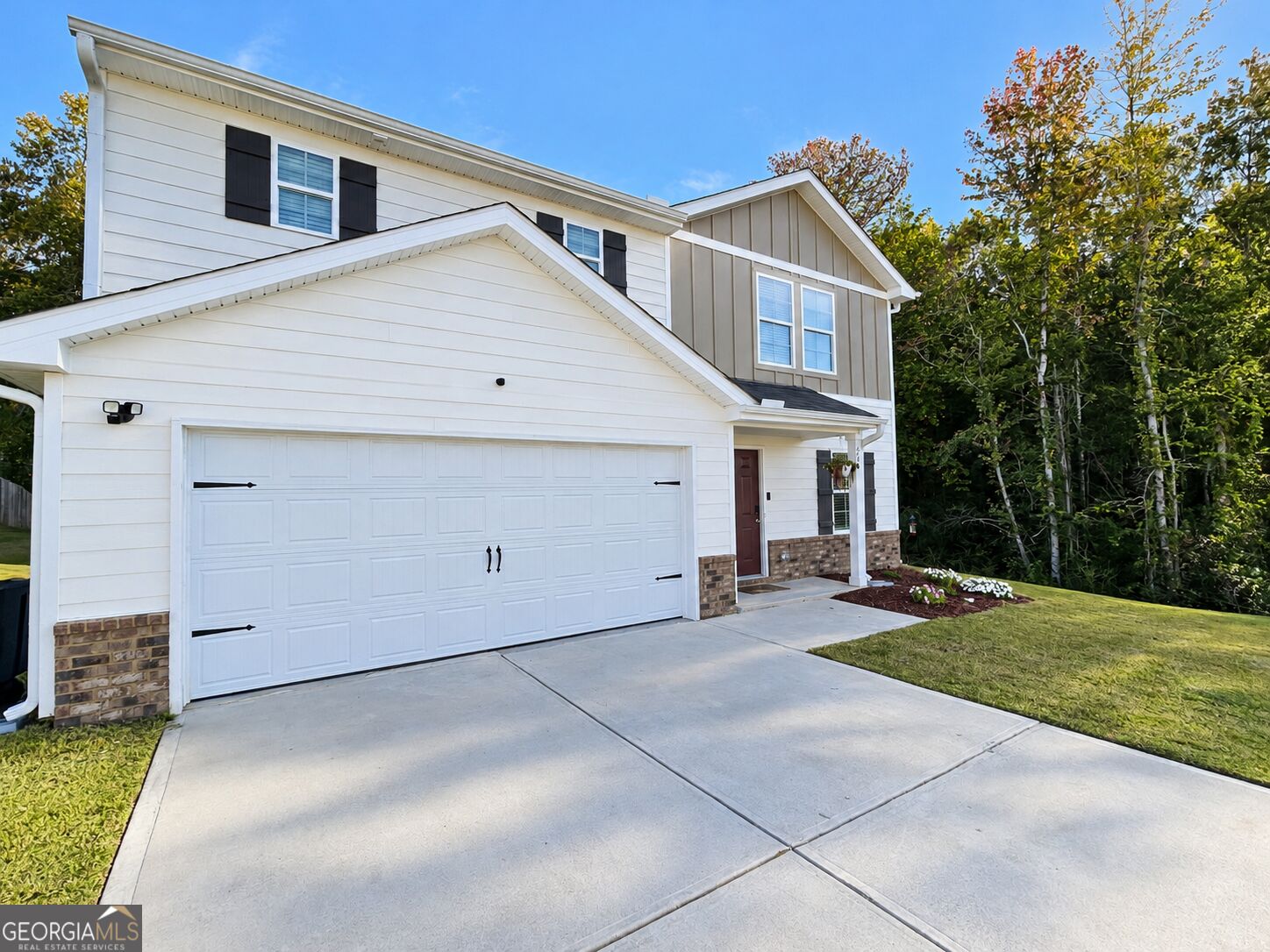 262 Fox Chase Way Property Photo 3