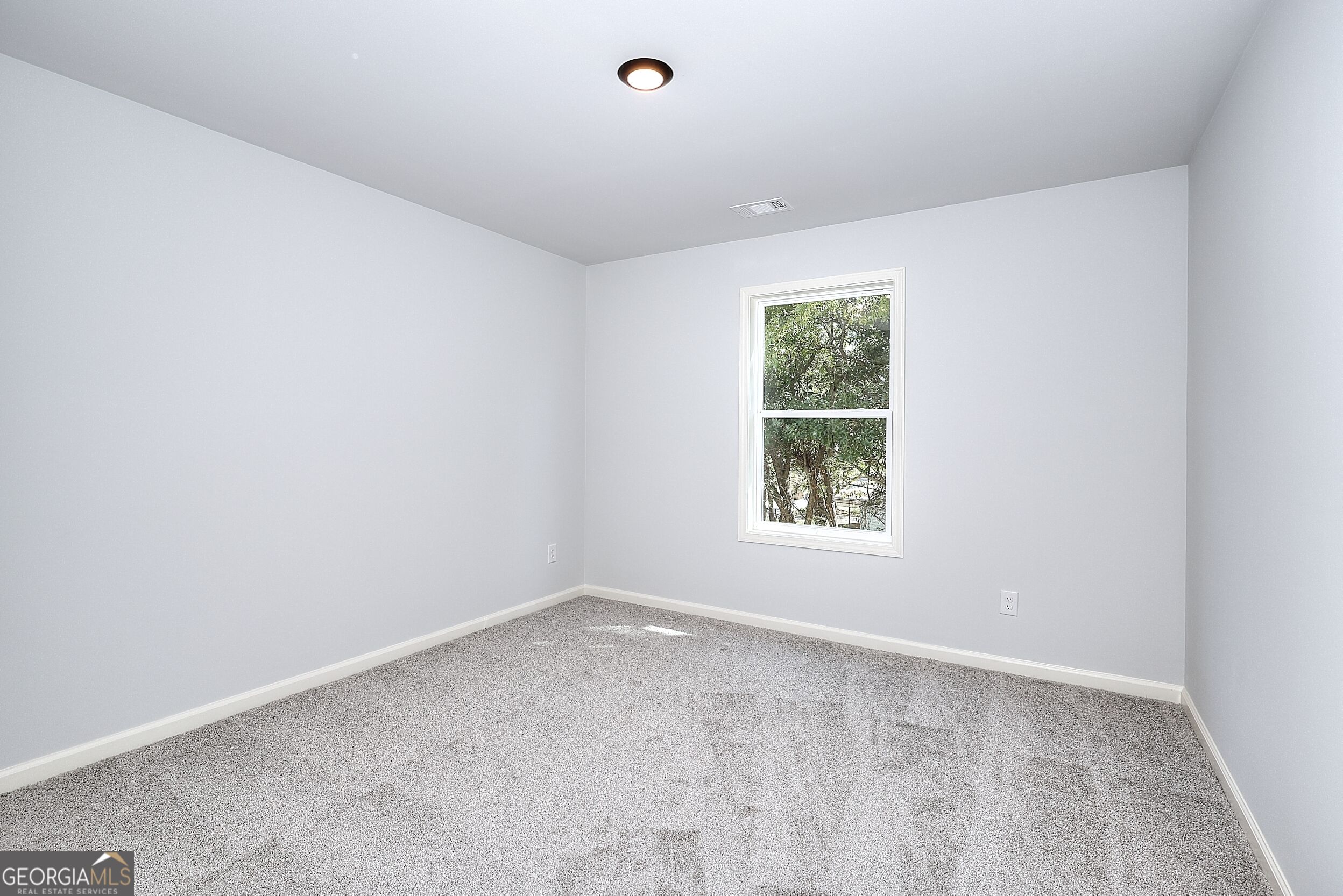33 Crest Drive # 5 Property Photo 11