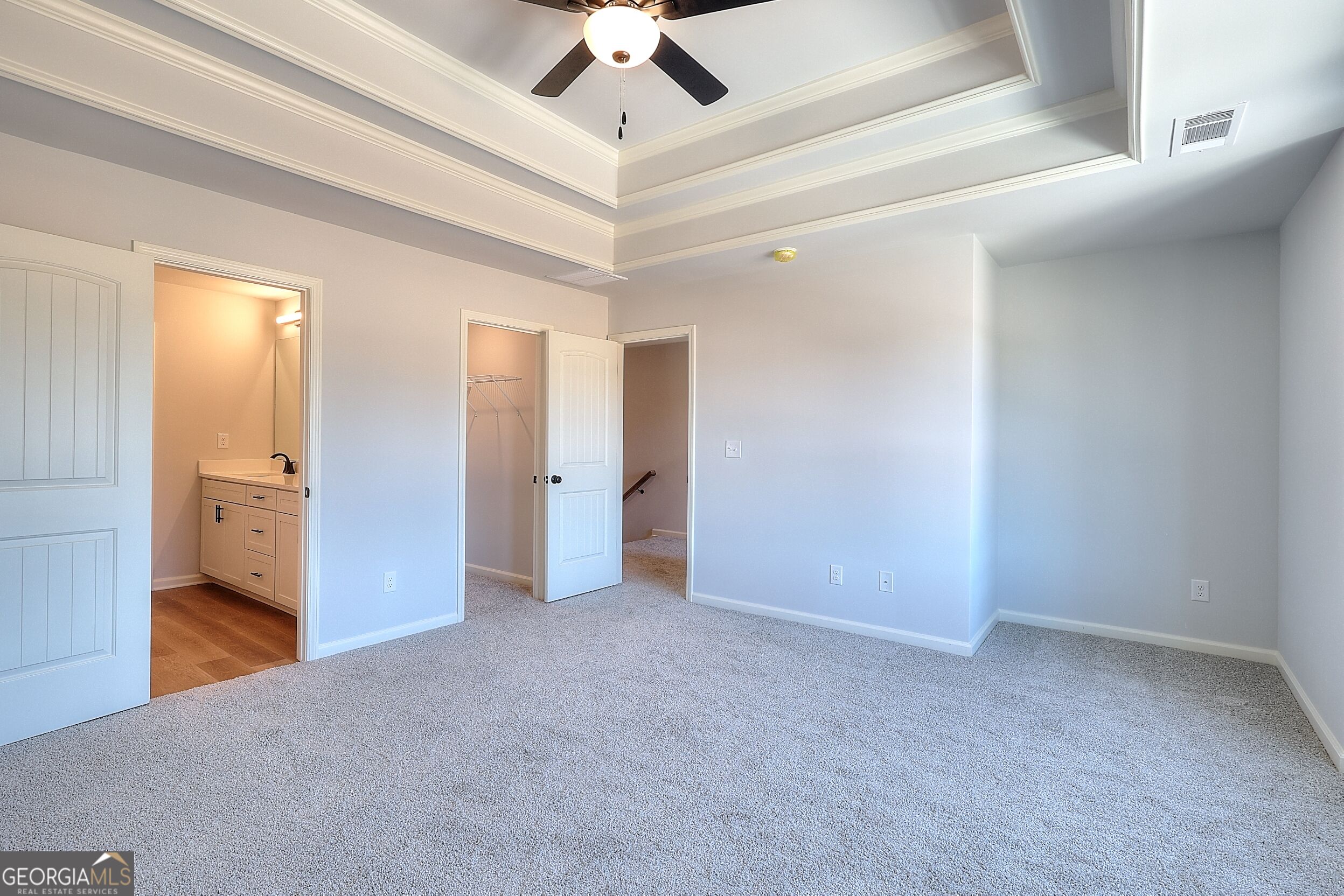 33 Crest Drive # 5 Property Photo 16