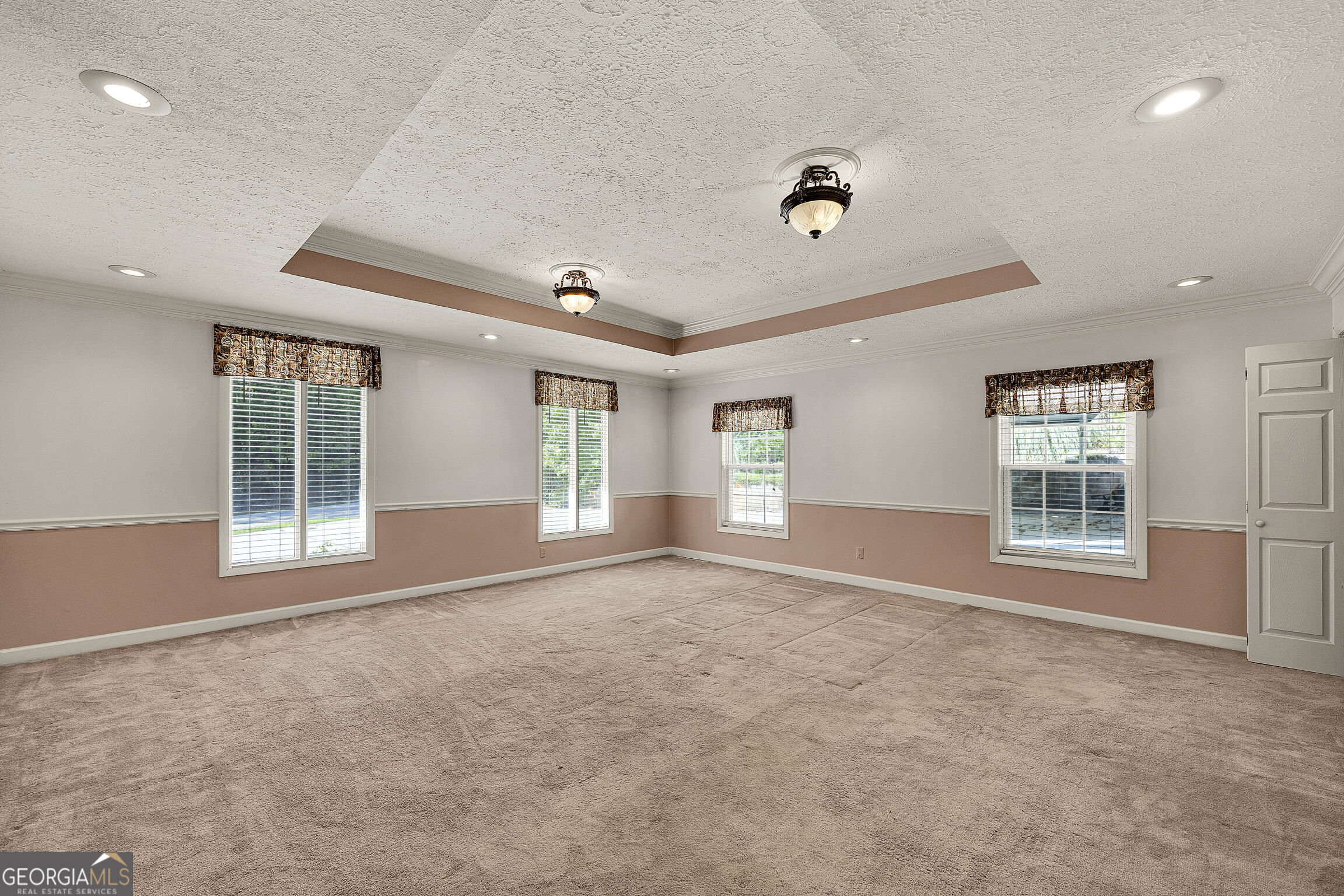 3071 White Road Ne Property Photo 18