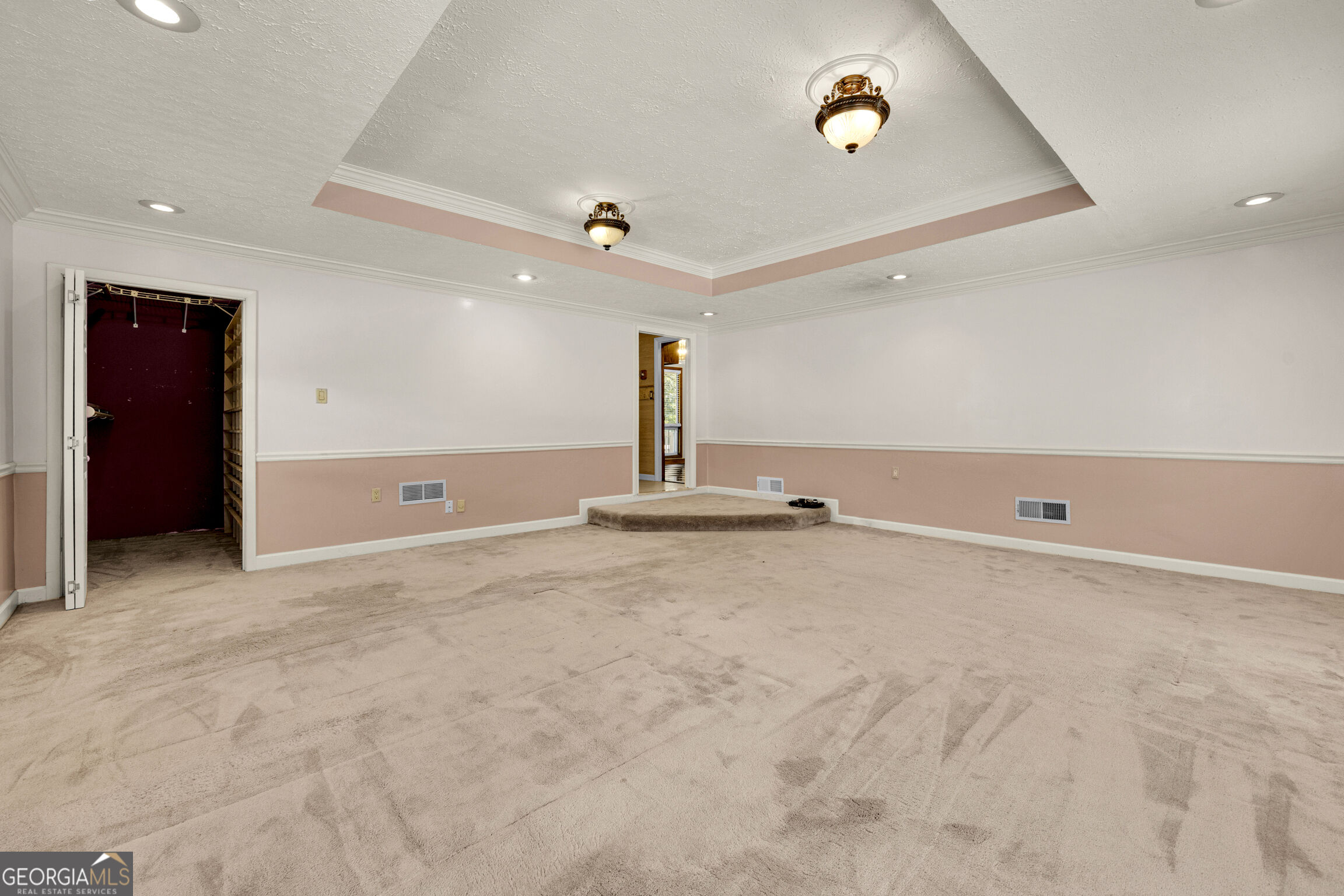 3071 White Road Ne Property Photo 19