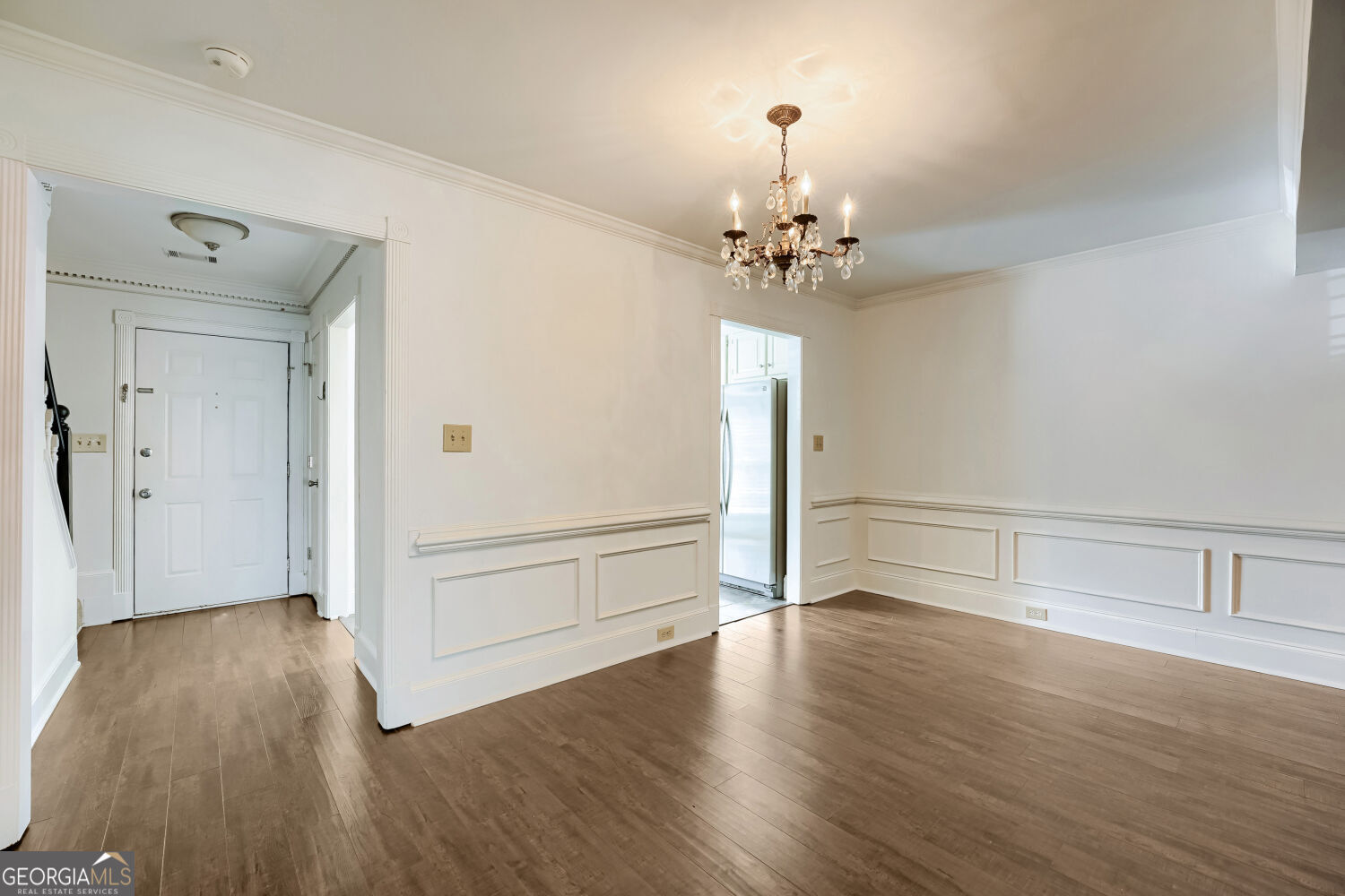 410 Forestgate Court Property Photo 8