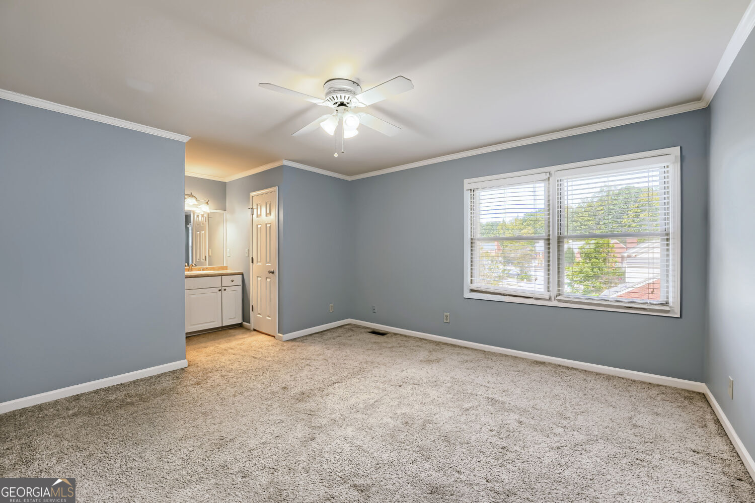 410 Forestgate Court Property Photo 12
