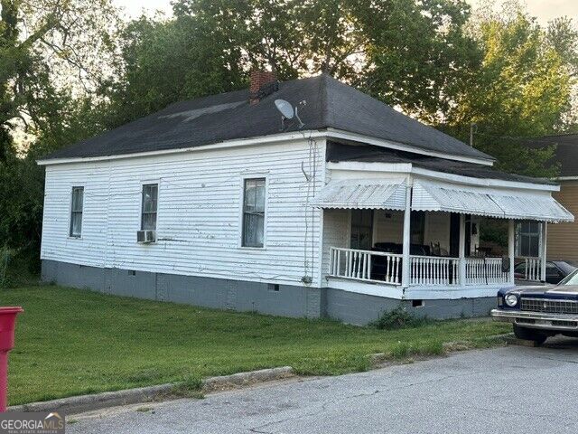 1479 4th Avenue Property Photo 1