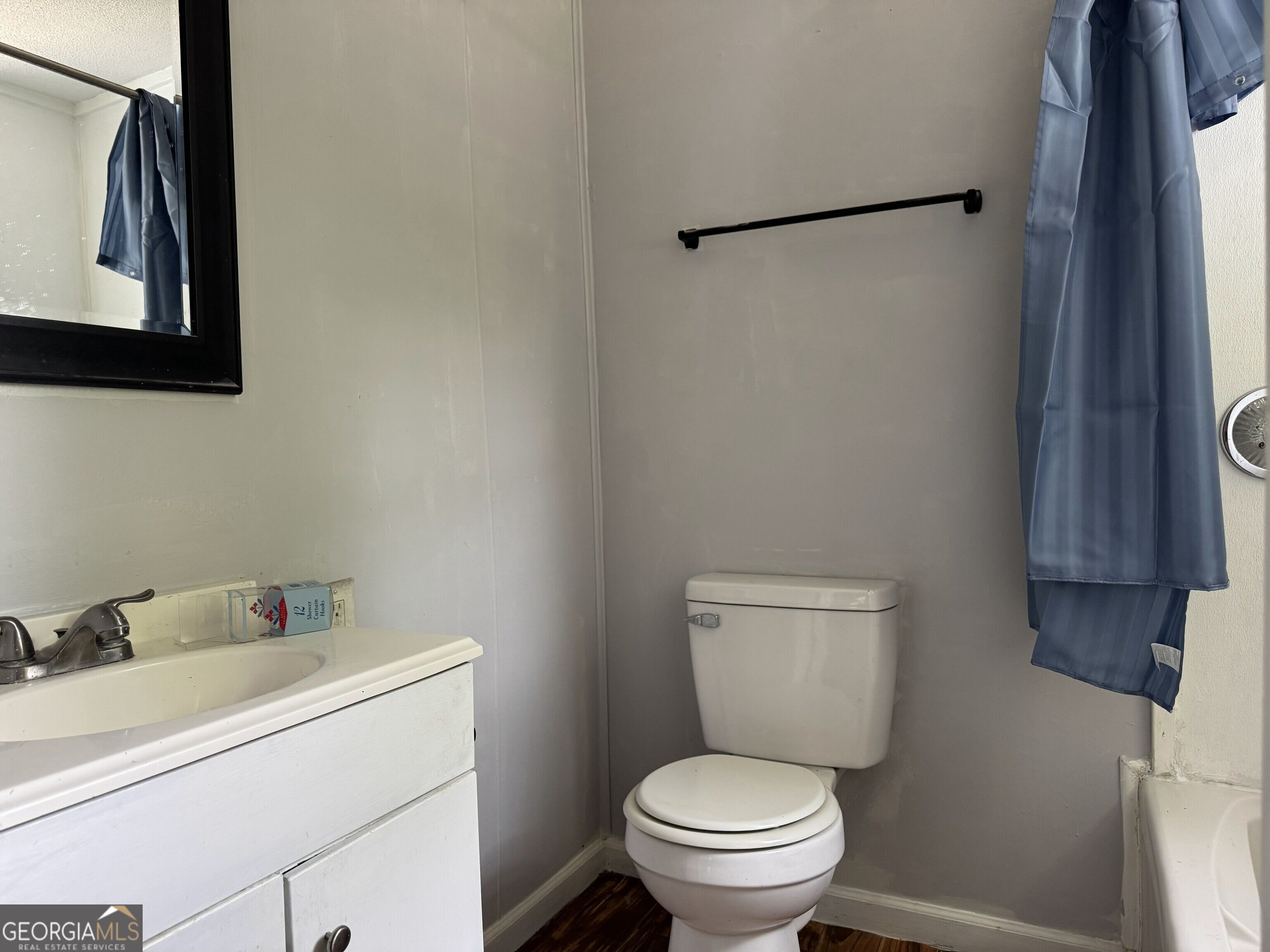 1539 Walnut Street Property Photo 4
