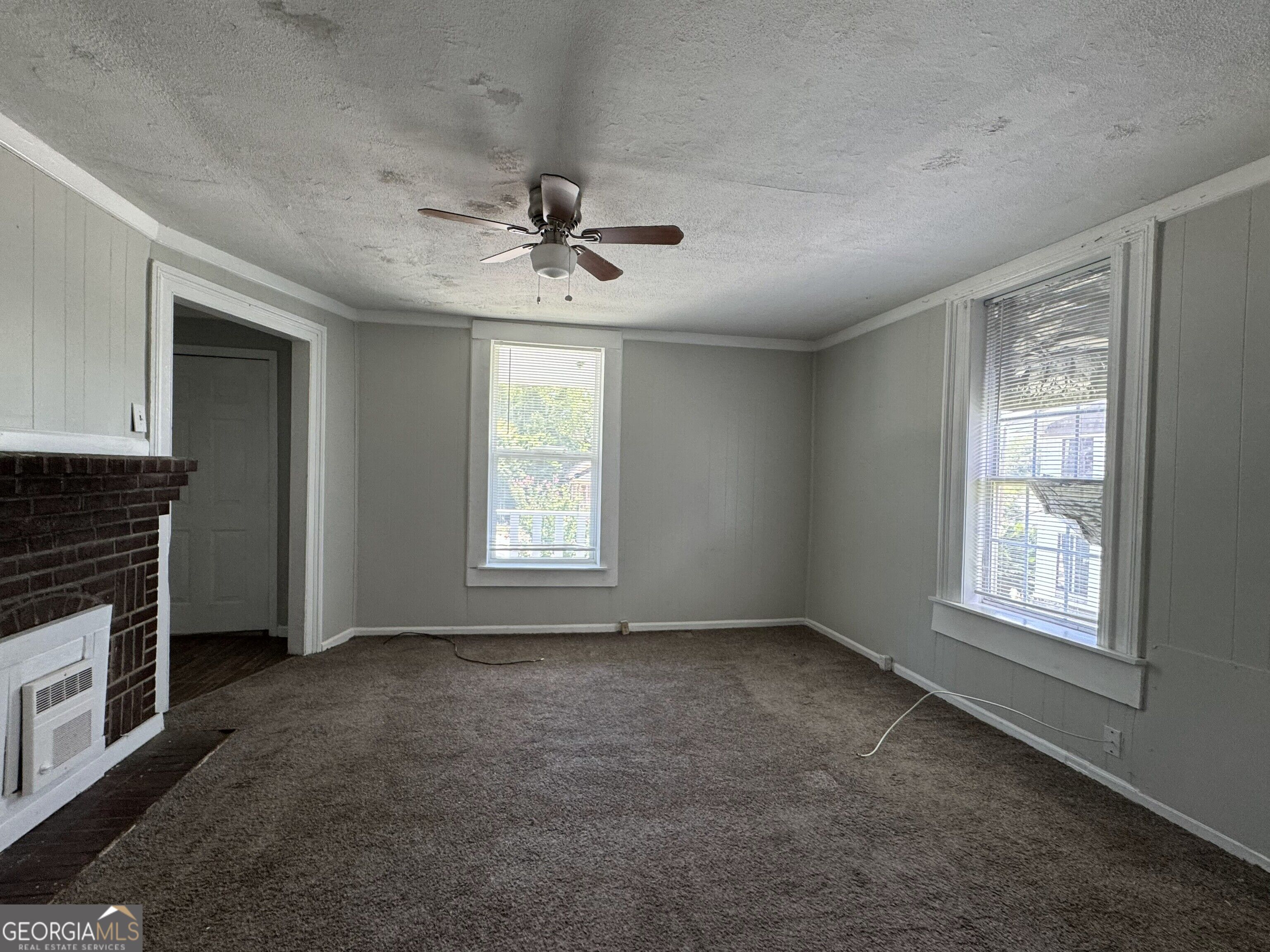 1539 Walnut Street Property Photo 6