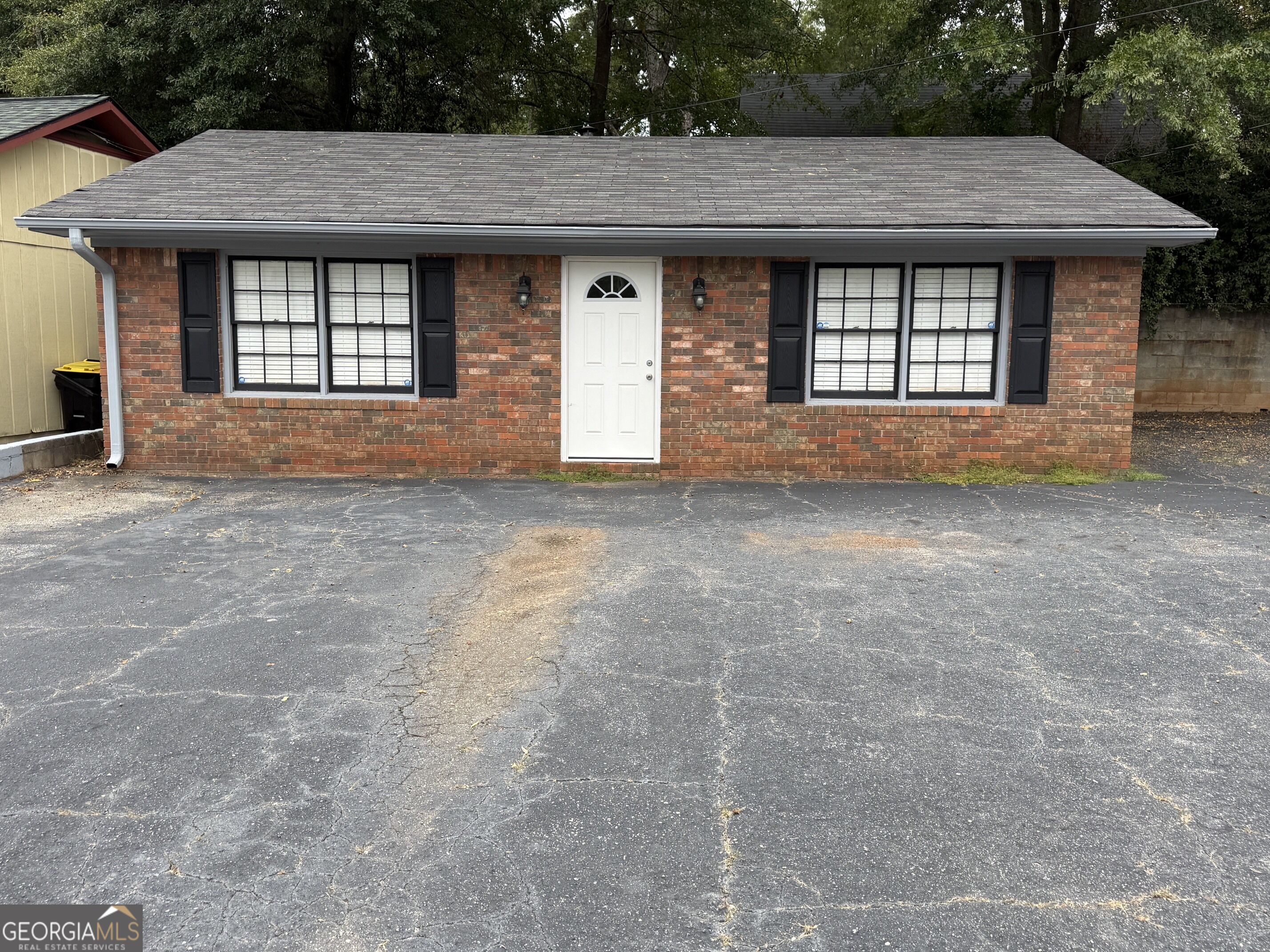 125 Temple Avenue Property Photo 1