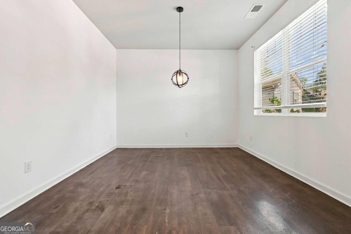 25 Lena Court Property Photo 9