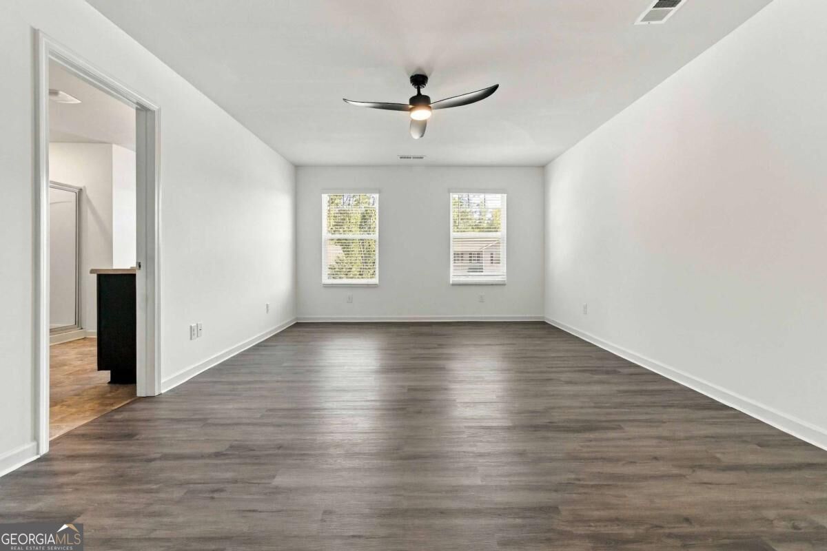 25 Lena Court Property Photo 12