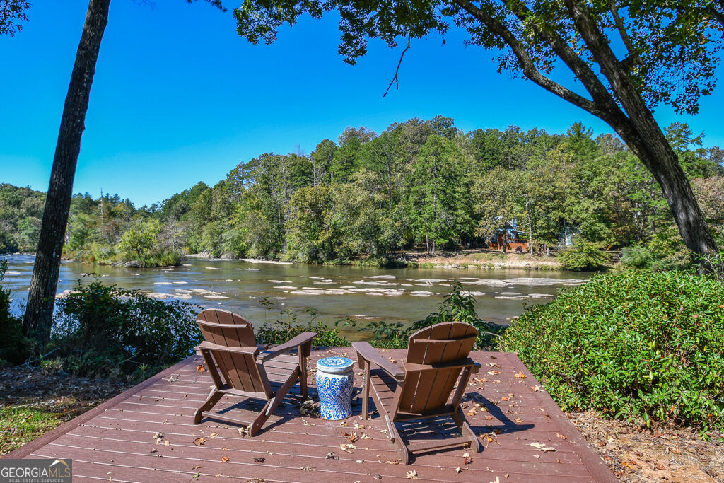 1207 Old River Road Property Photo 7