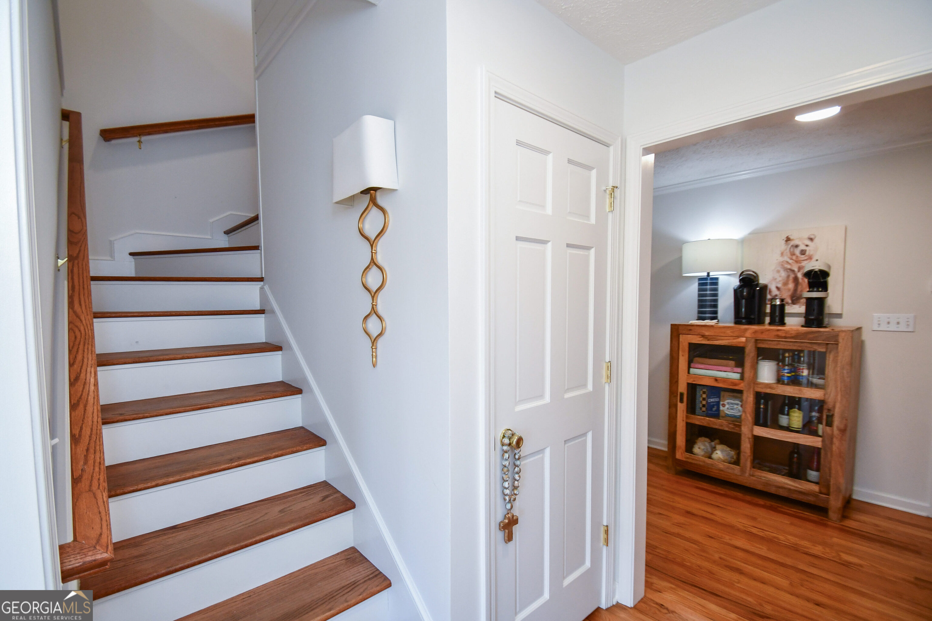 1207 Old River Road Property Photo 32