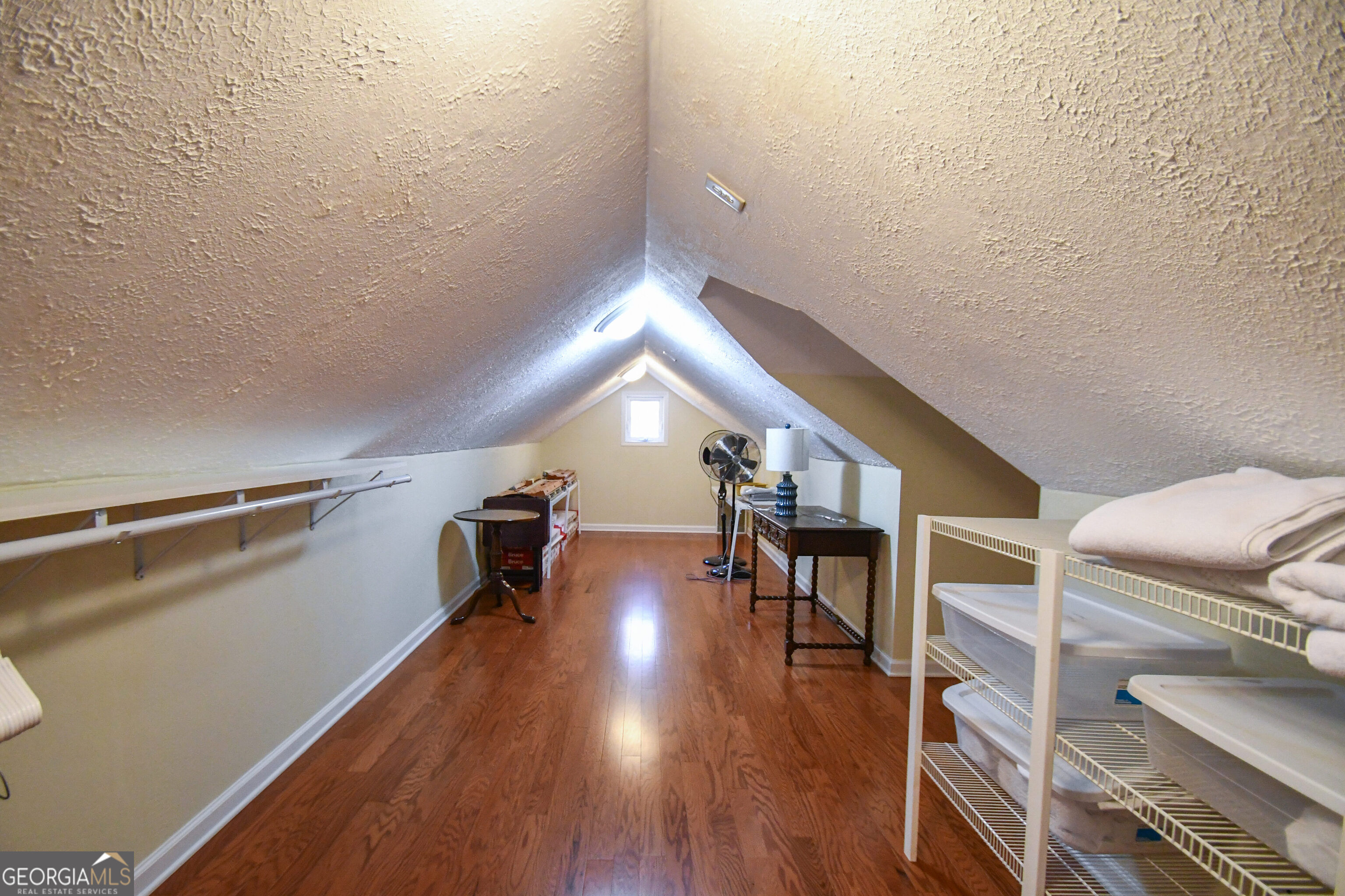 1207 Old River Road Property Photo 54