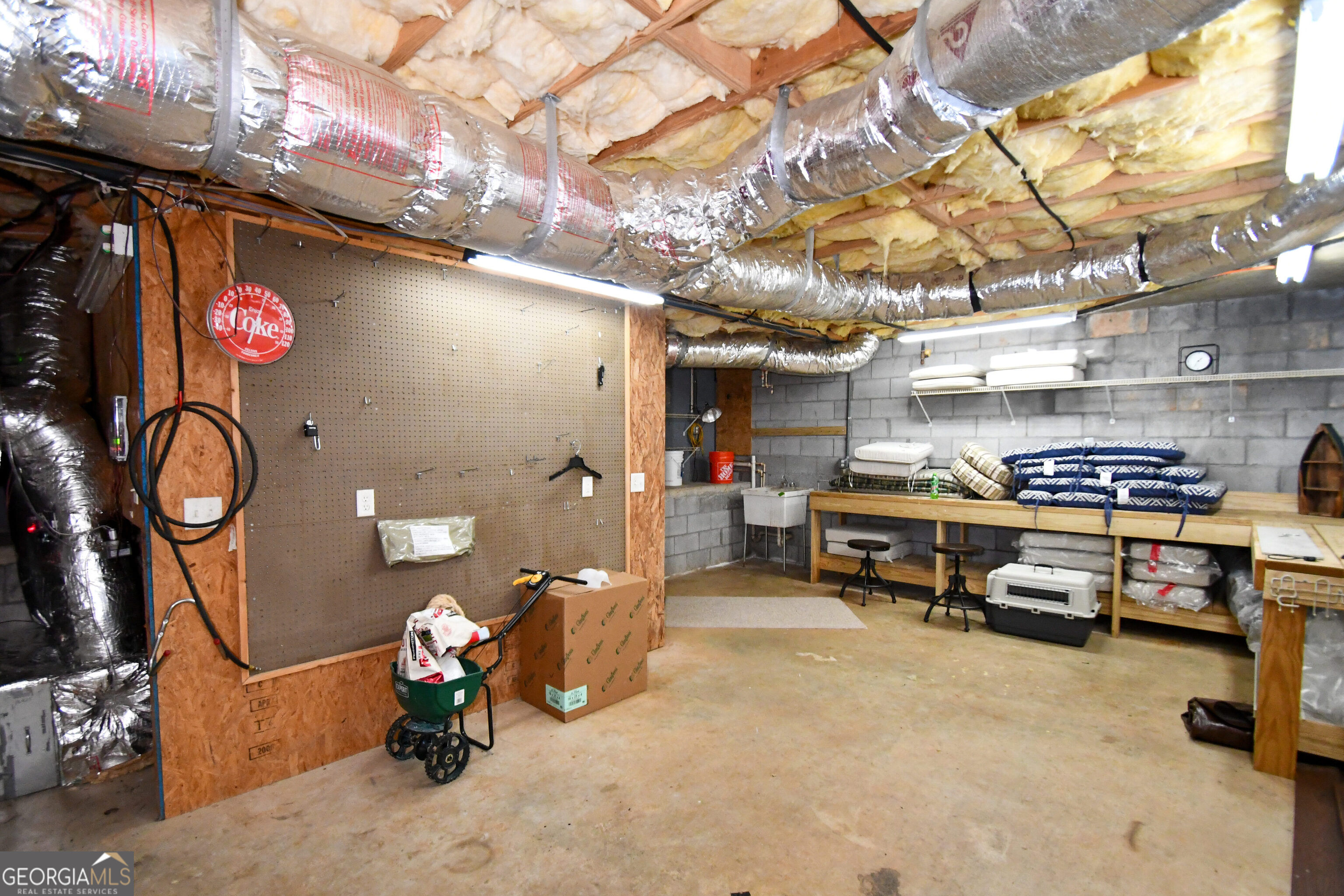 1207 Old River Road Property Photo 56