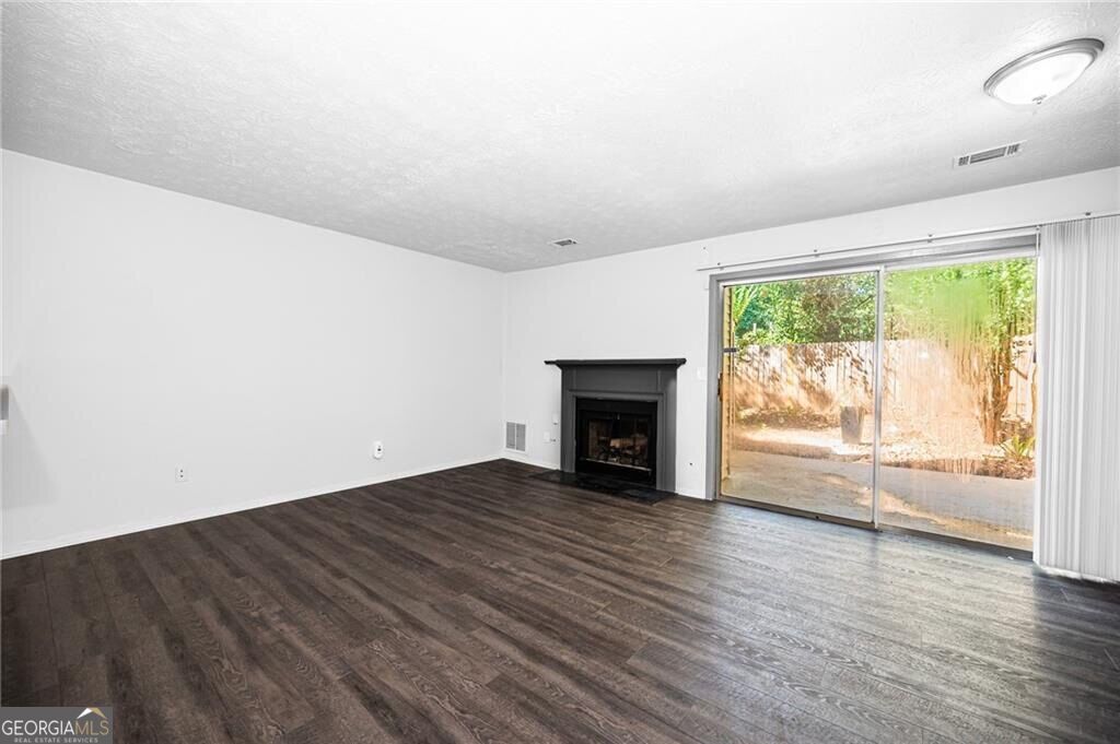 1497 Kilmuir Way Property Photo 12