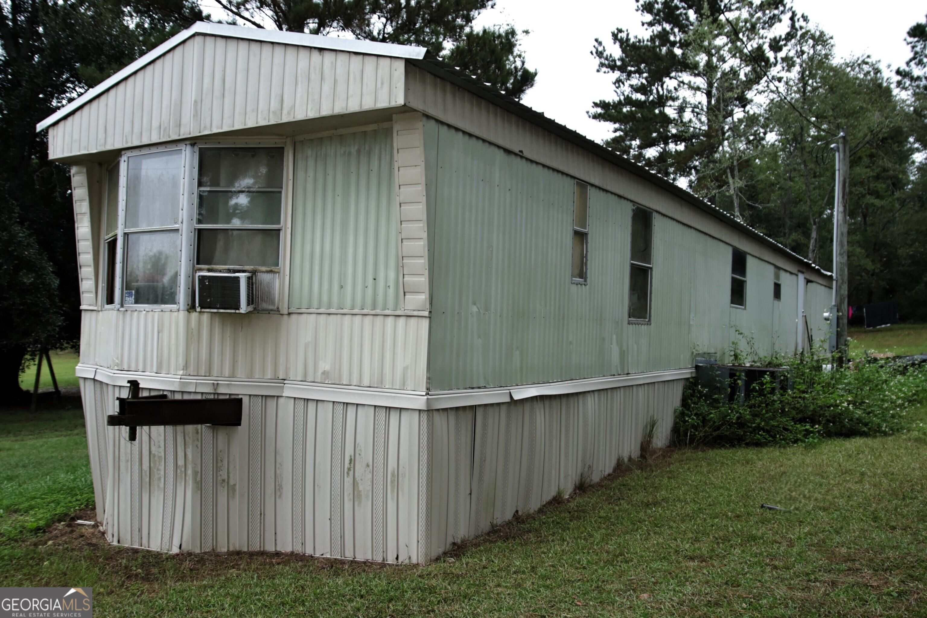 48 Apple Drive Property Photo 3