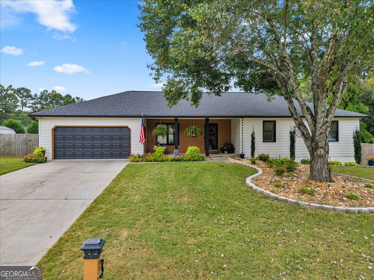 3385 Hudson Lane Property Photo 1