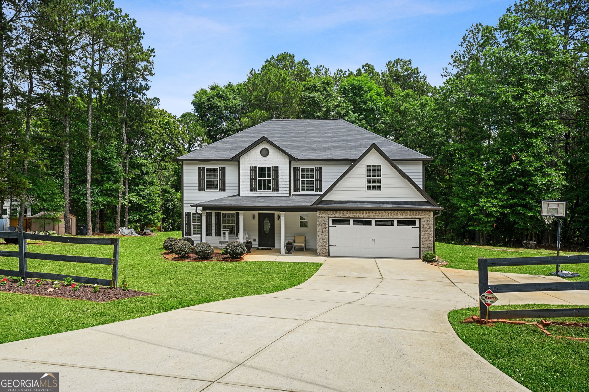 776 Burson Maddox Road Property Photo 1