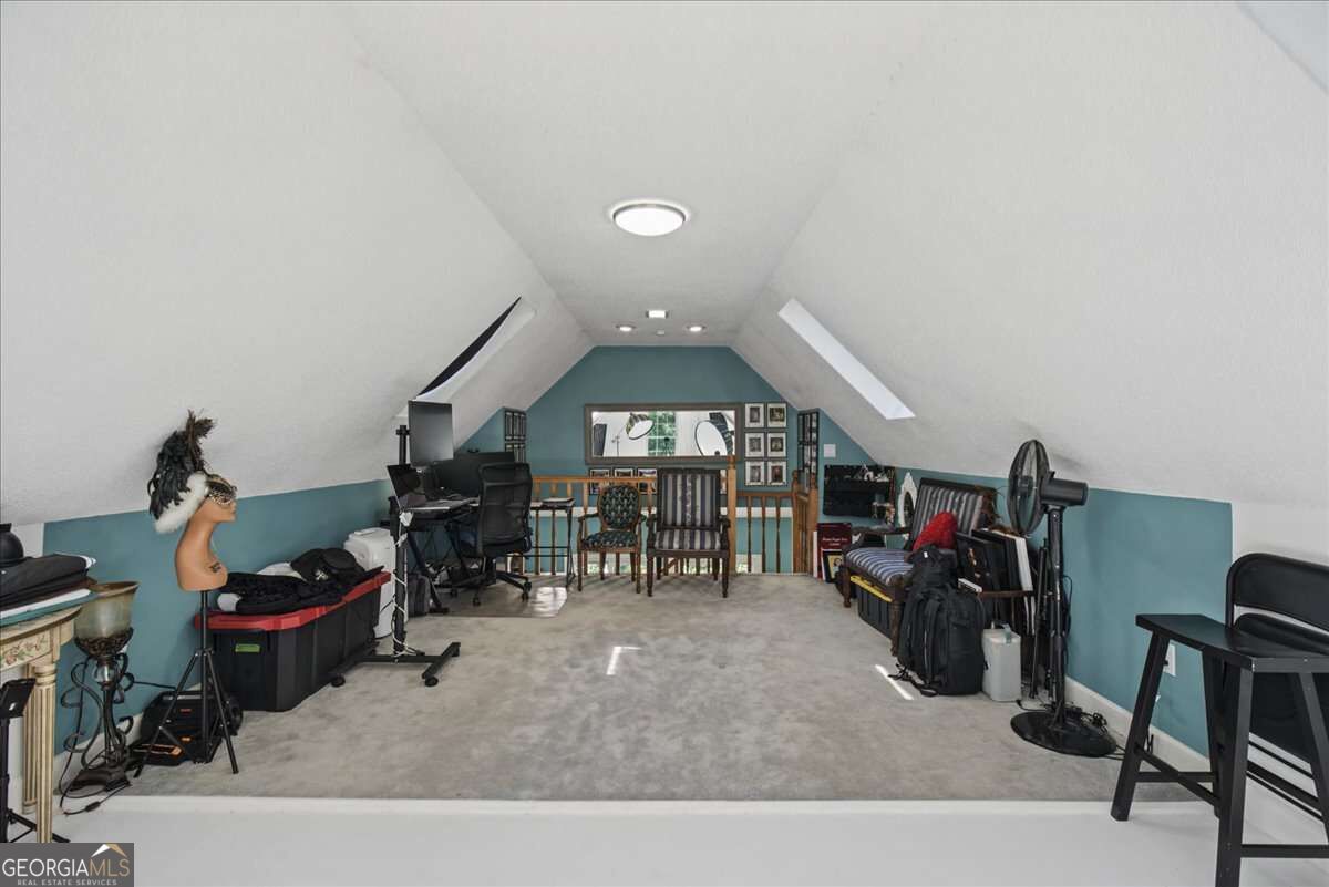 17 N Pheasant Run Se Property Photo 29