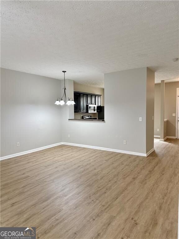 4153 Park Chase Drive Property Photo 9