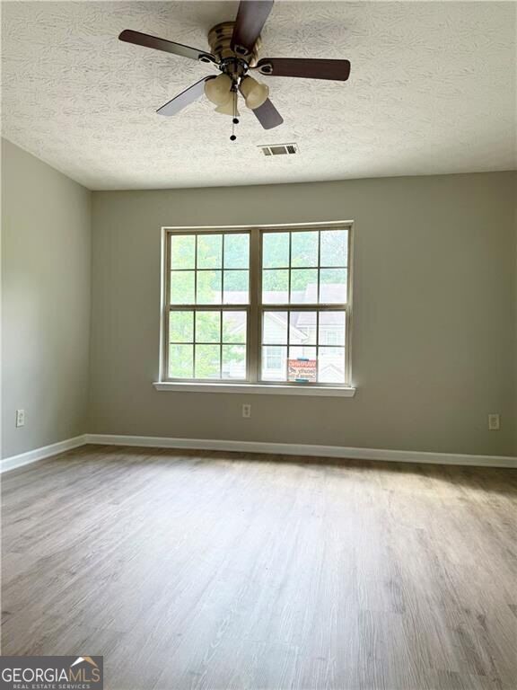 4153 Park Chase Drive Property Photo 16
