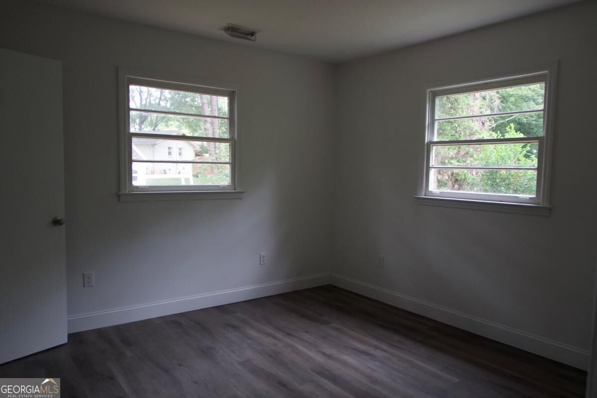 3304 Spring Drive Property Photo 9