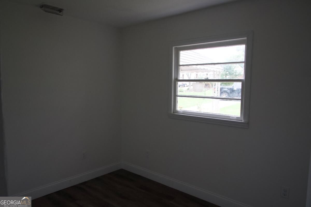 3304 Spring Drive Property Photo 10