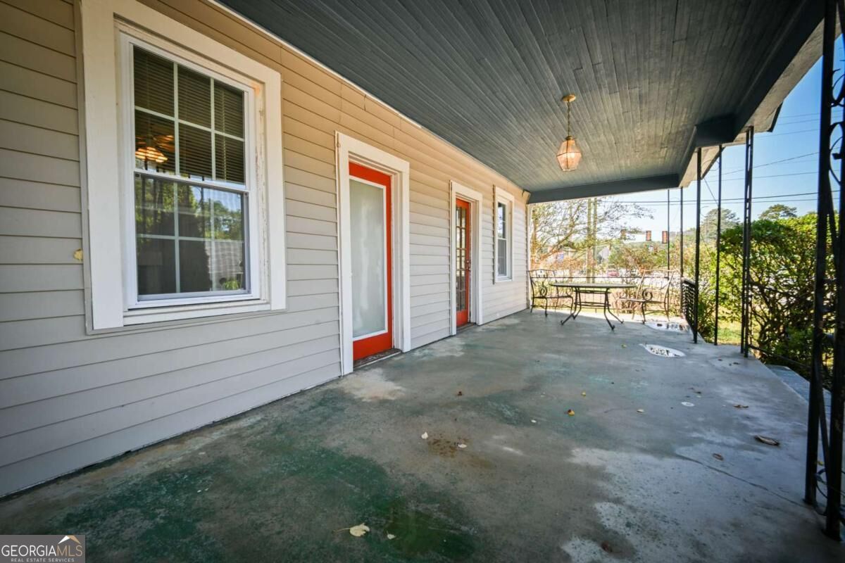 45 Elm Street Property Photo 4