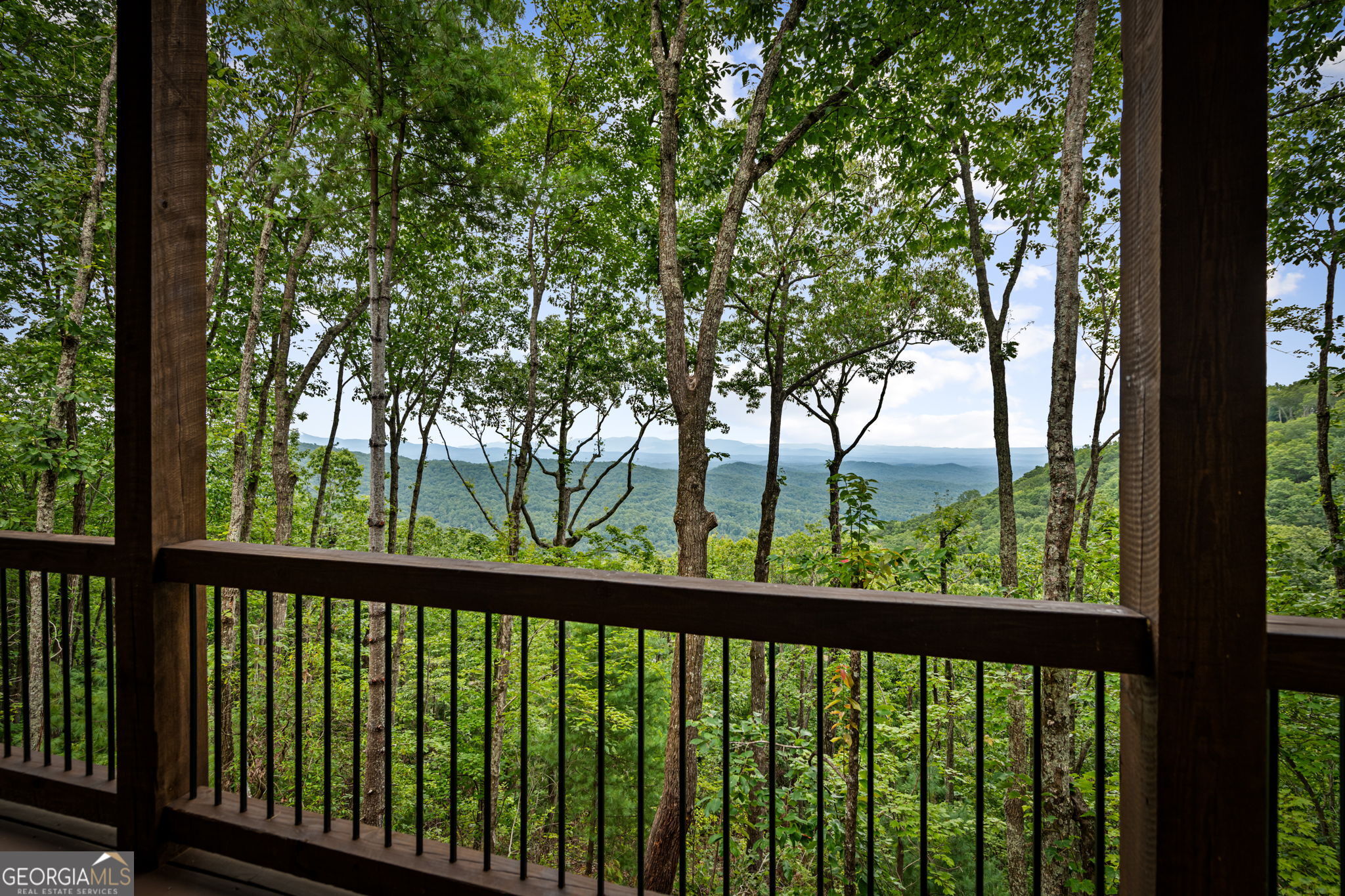 380 Utana Bluffs Trail Property Photo 14