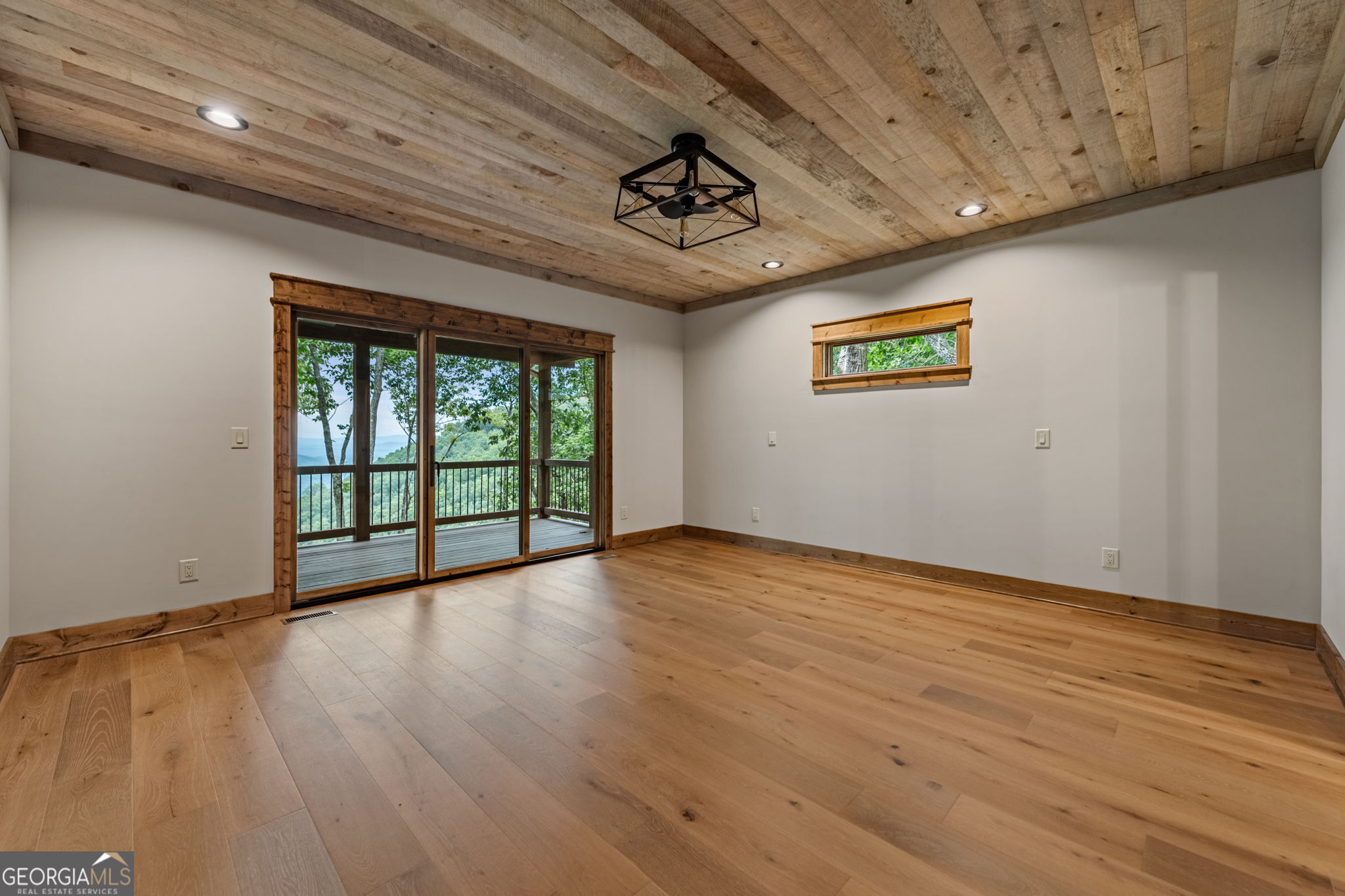 380 Utana Bluffs Trail Property Photo 50