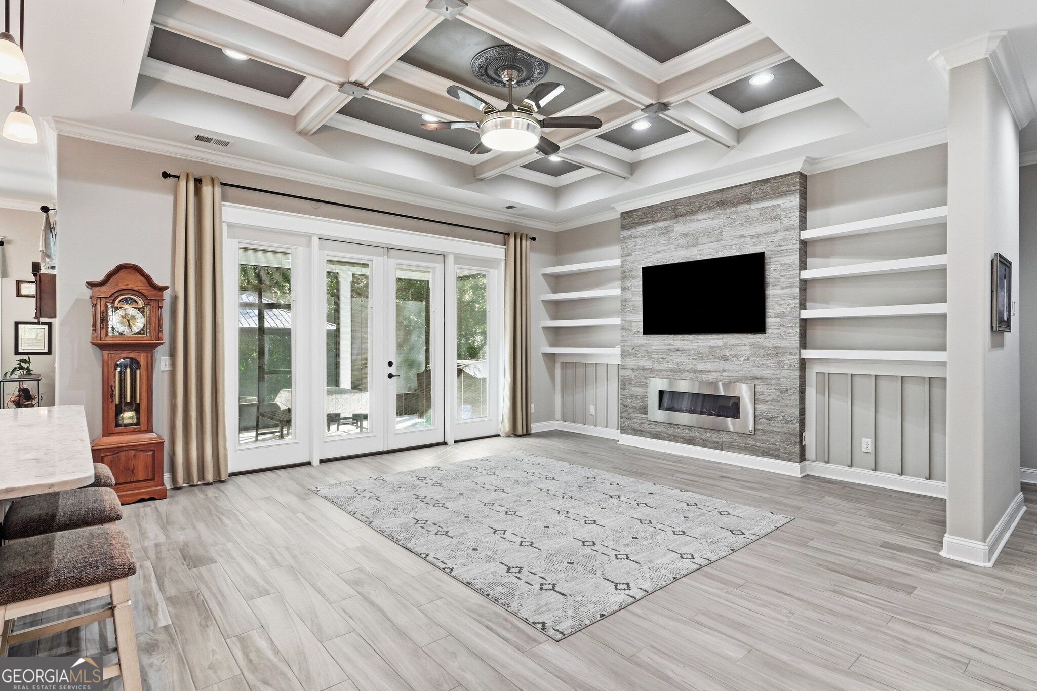 201 Storey Avenue Property Photo 13