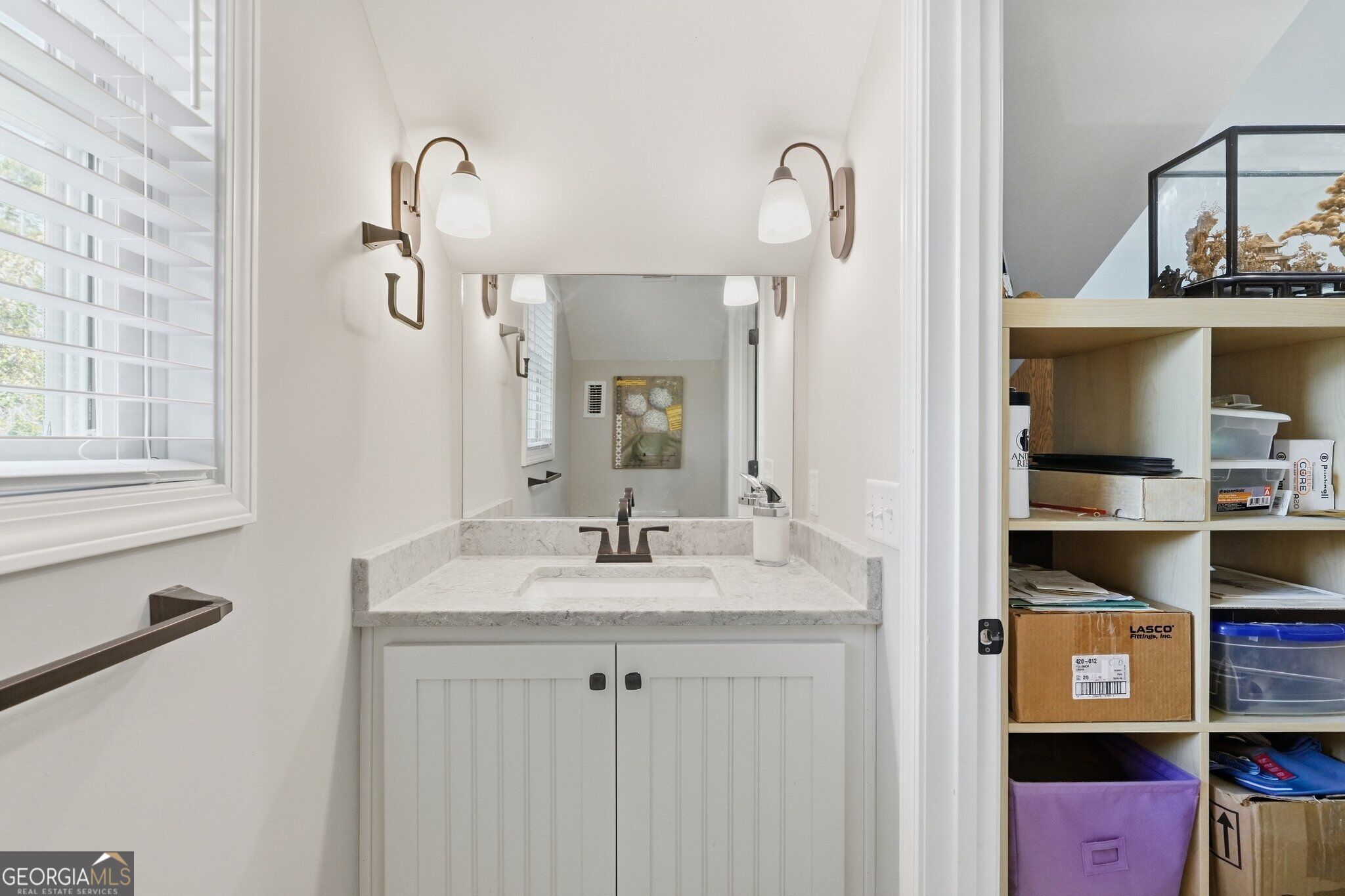 201 Storey Avenue Property Photo 29