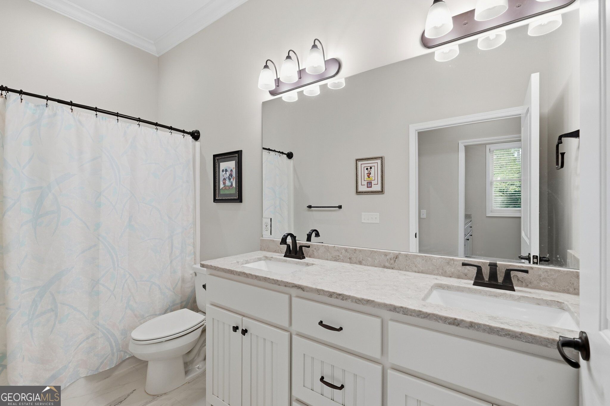 201 Storey Avenue Property Photo 38