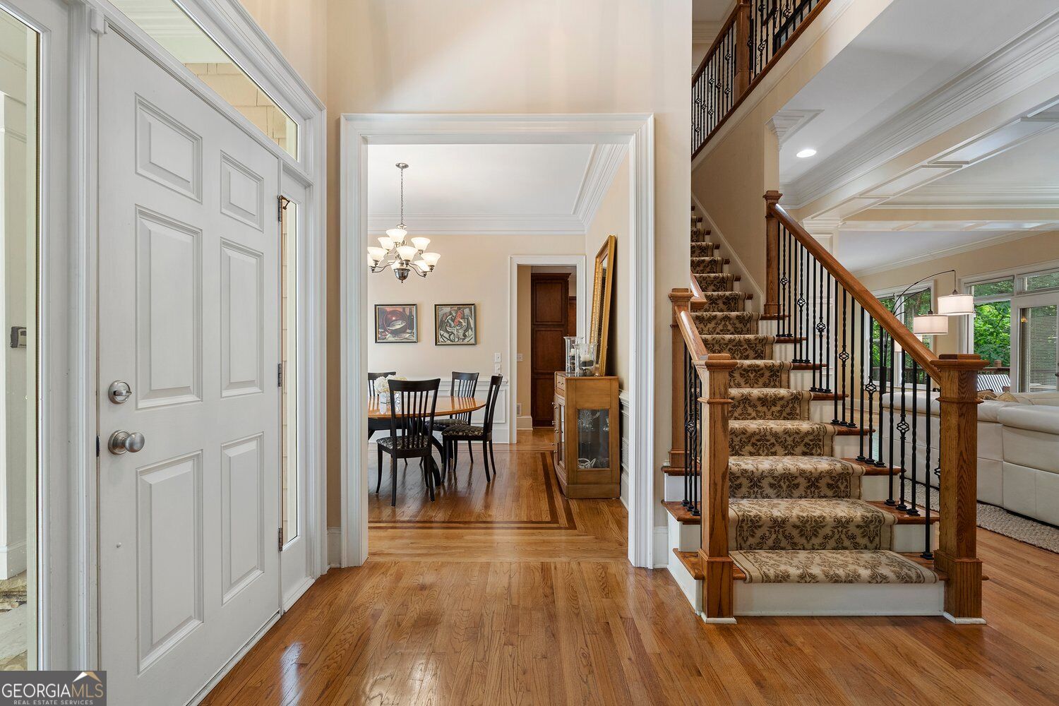 3698 Lakeview Drive Property Photo 2