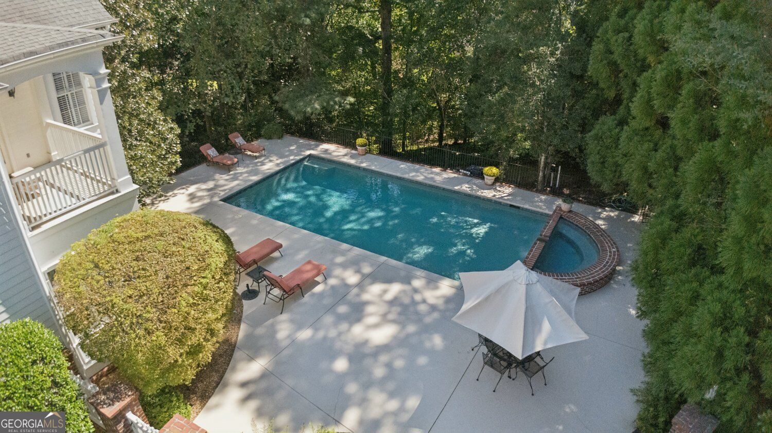 430 Windship Place Nw Property Photo 4