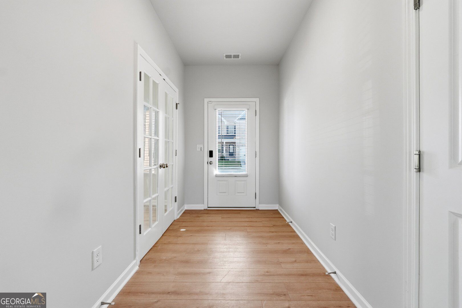1877 Mitchell Farm Court Property Photo 3