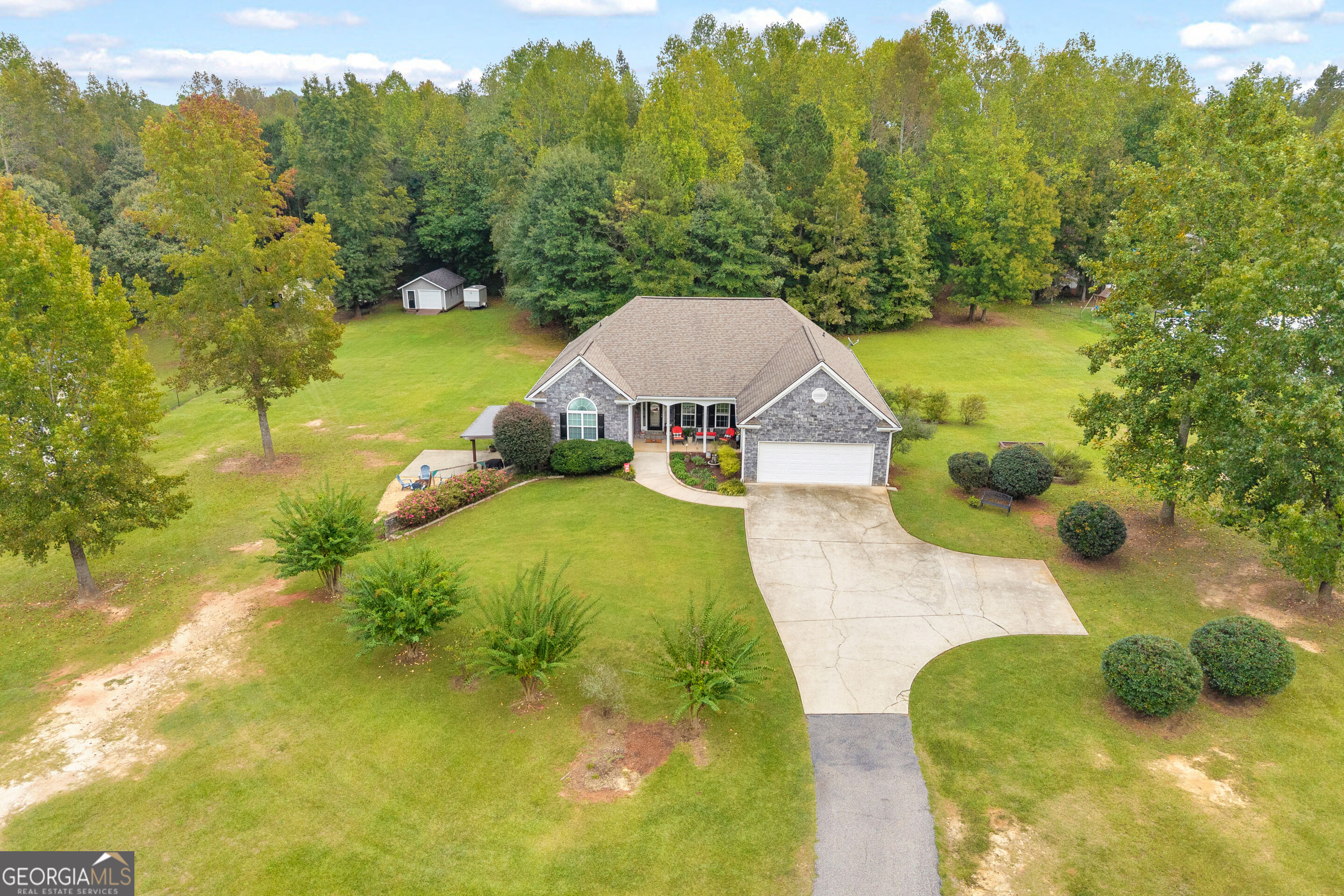 316 Highway 59 Property Photo 2