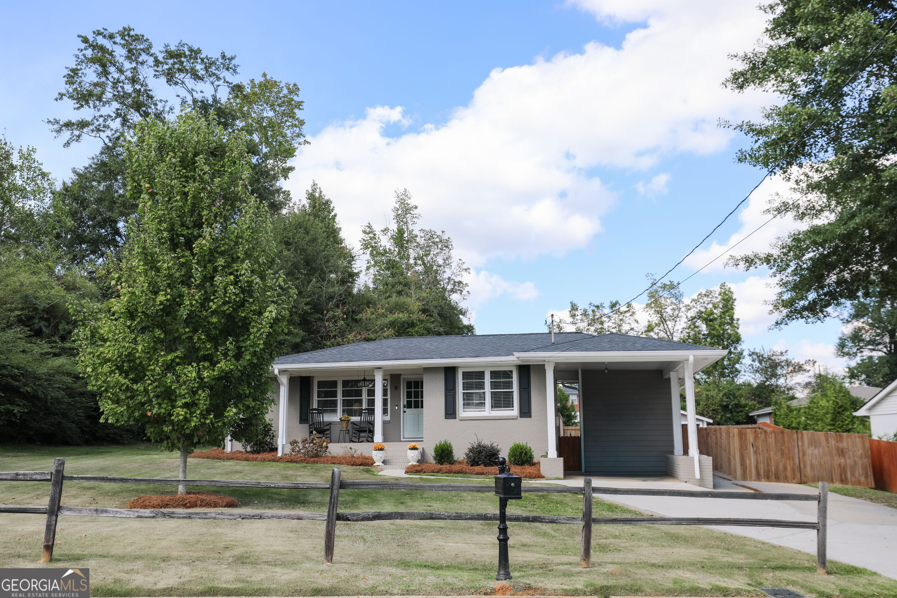 9 Sunny South Street Property Photo 1