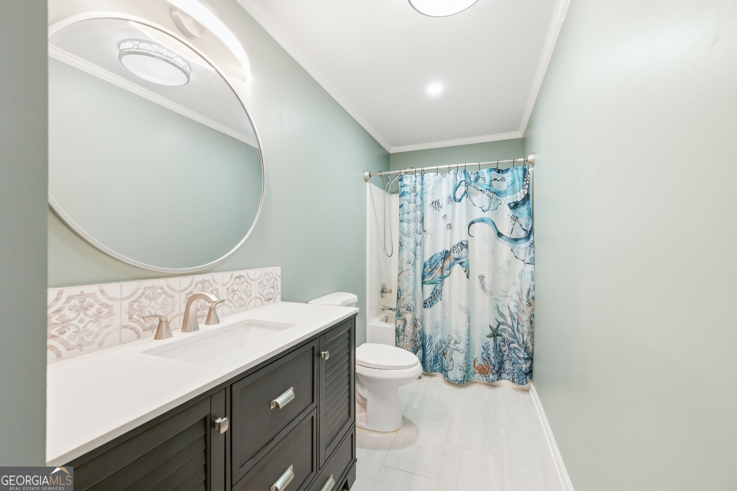 443 Athens Street Property Photo 15