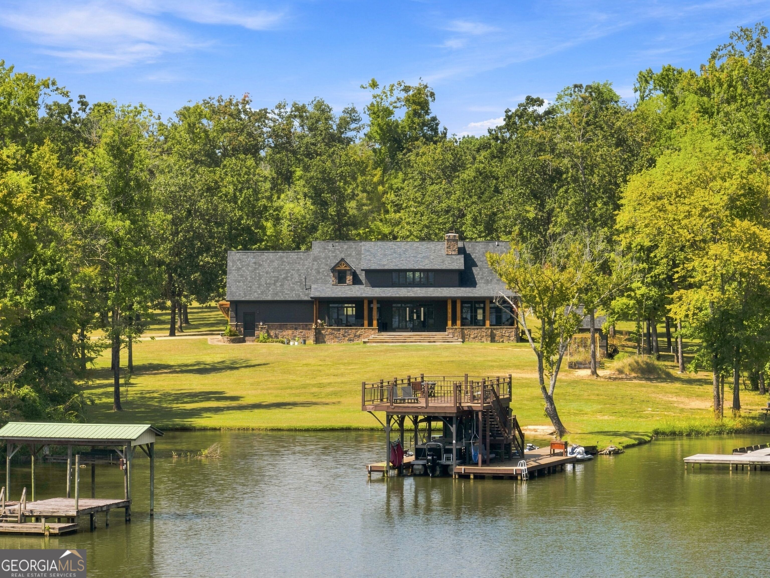 670 Rocky Ford Point Road Property Photo 1