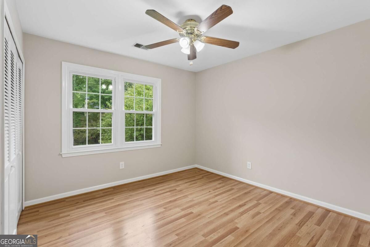 3840 Fenway Crossing Property Photo 14