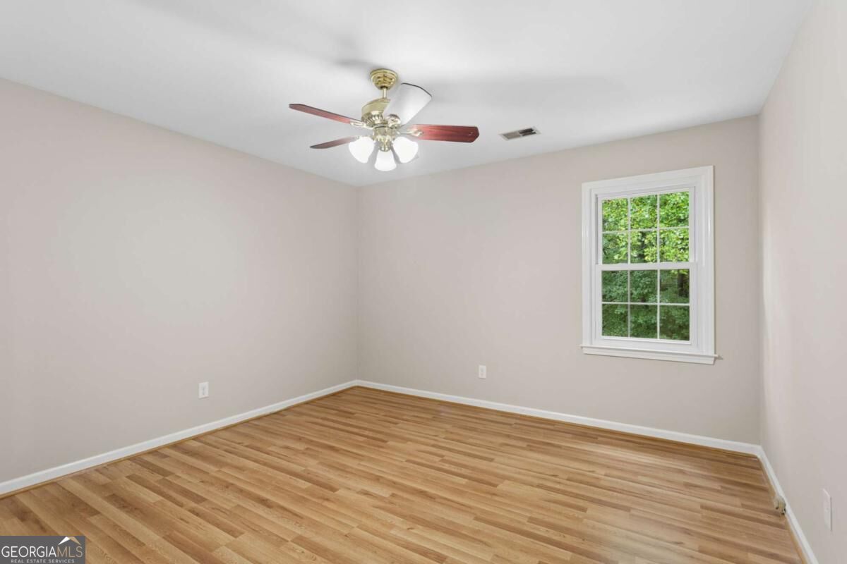 3840 Fenway Crossing Property Photo 16