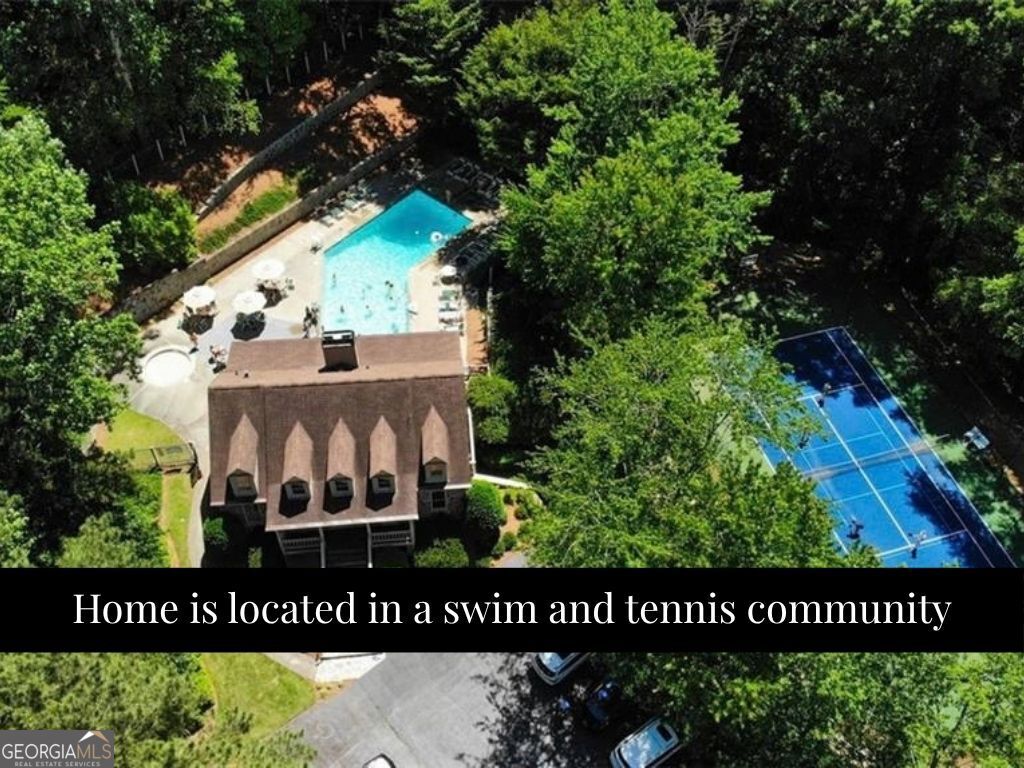 3840 Fenway Crossing Property Photo 26