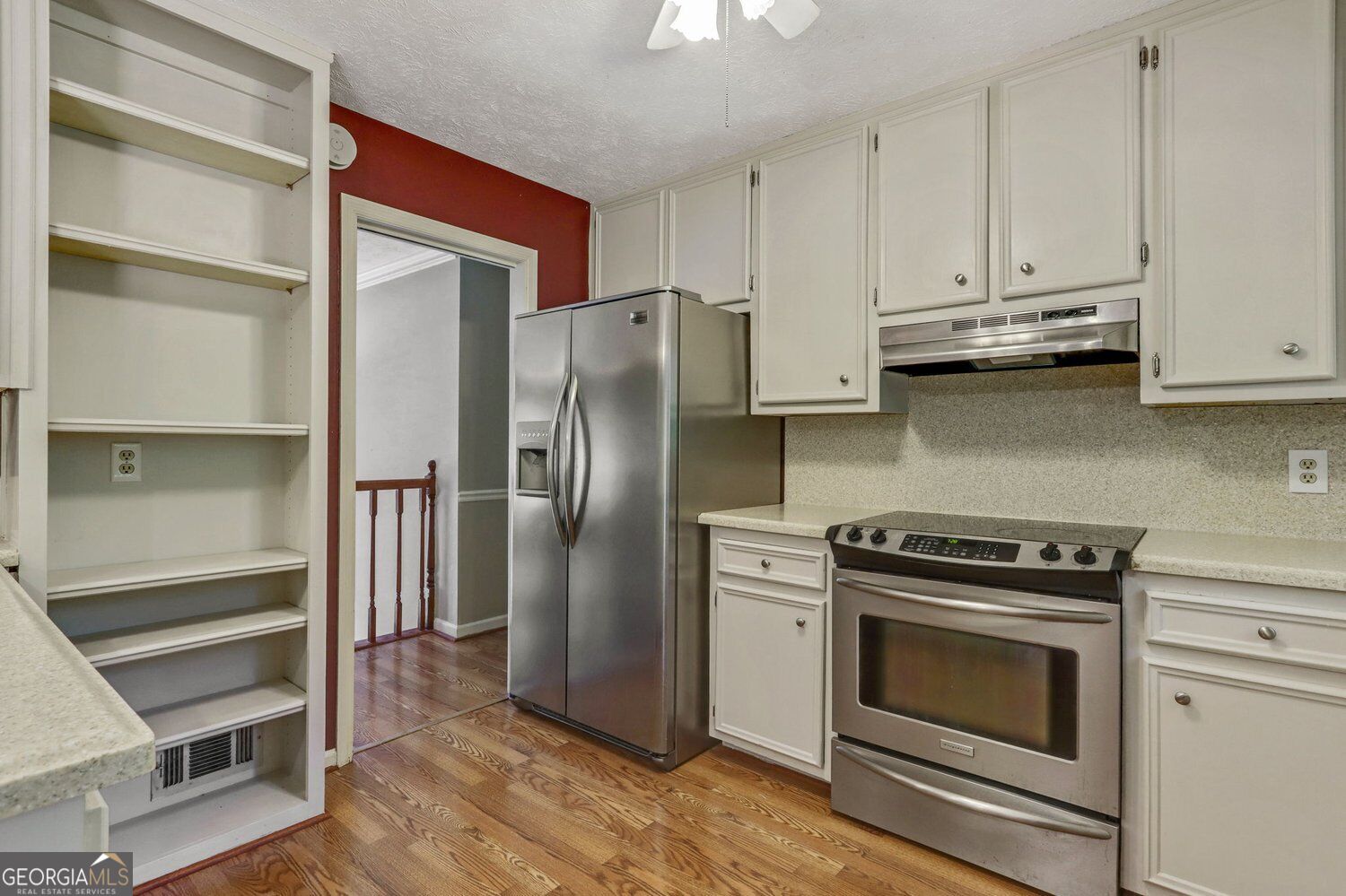 2026 Crescent Drive Sw Property Photo 6