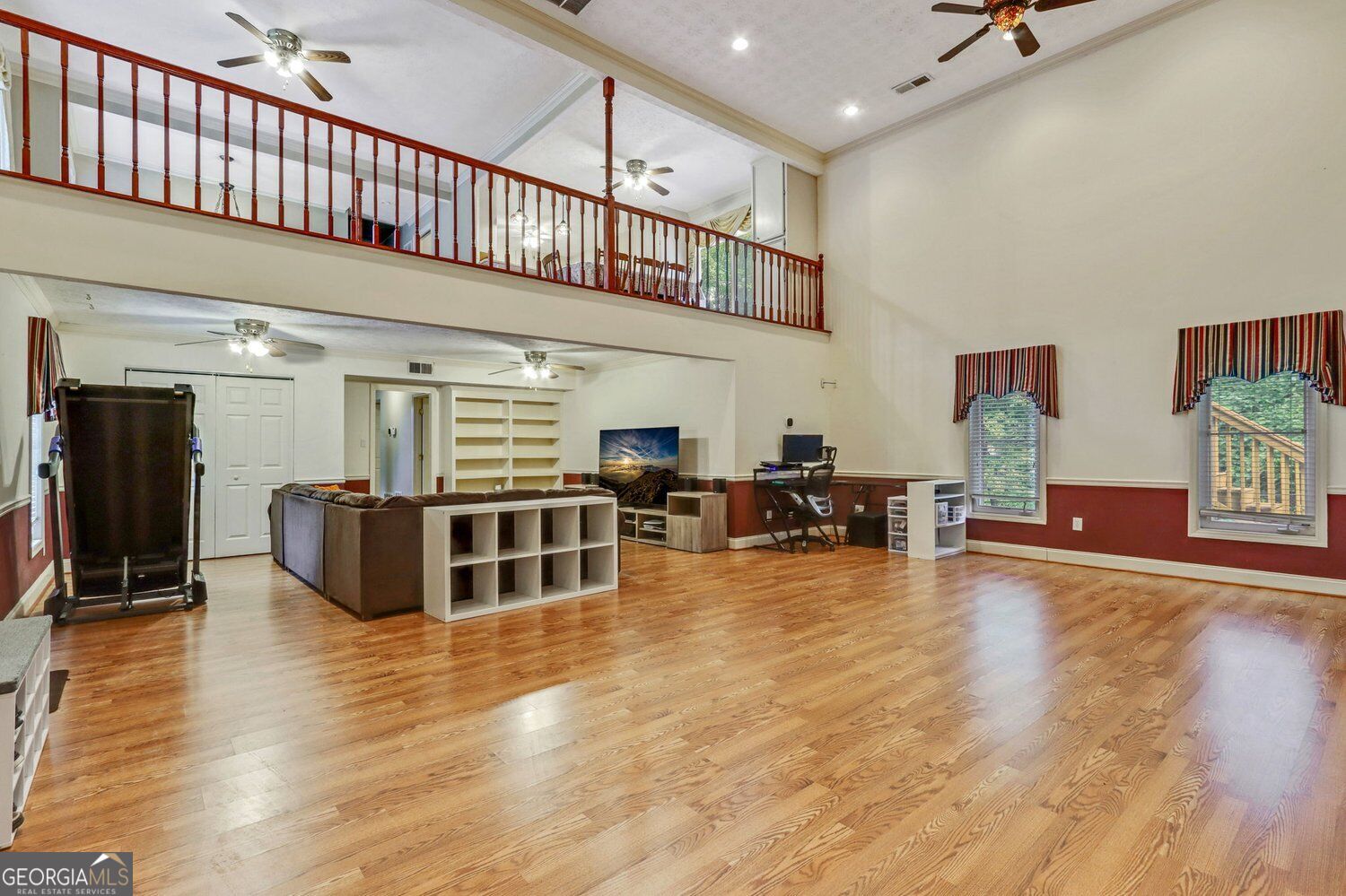 2026 Crescent Drive Sw Property Photo 9