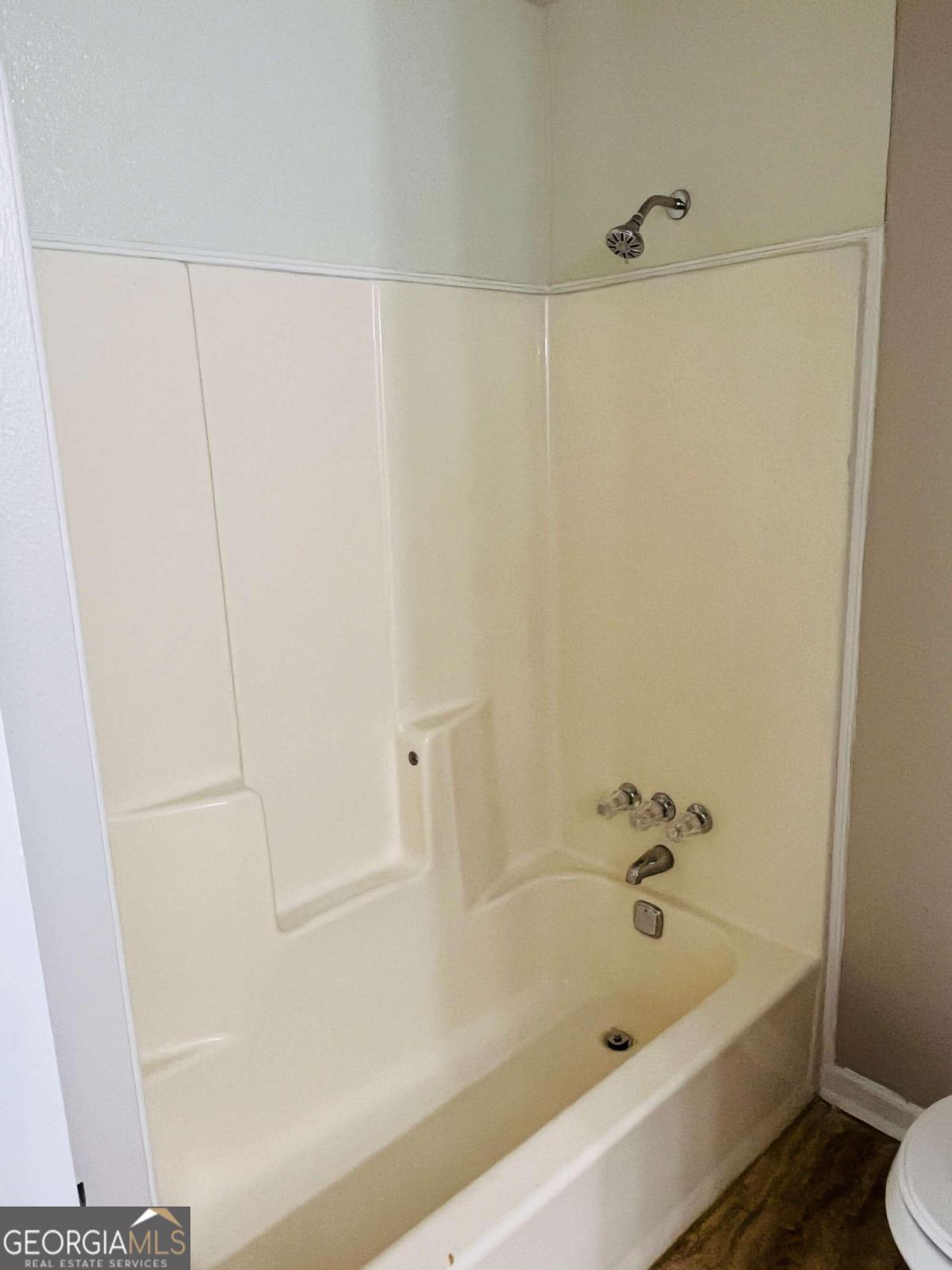 859 Park Place # B Property Photo 16